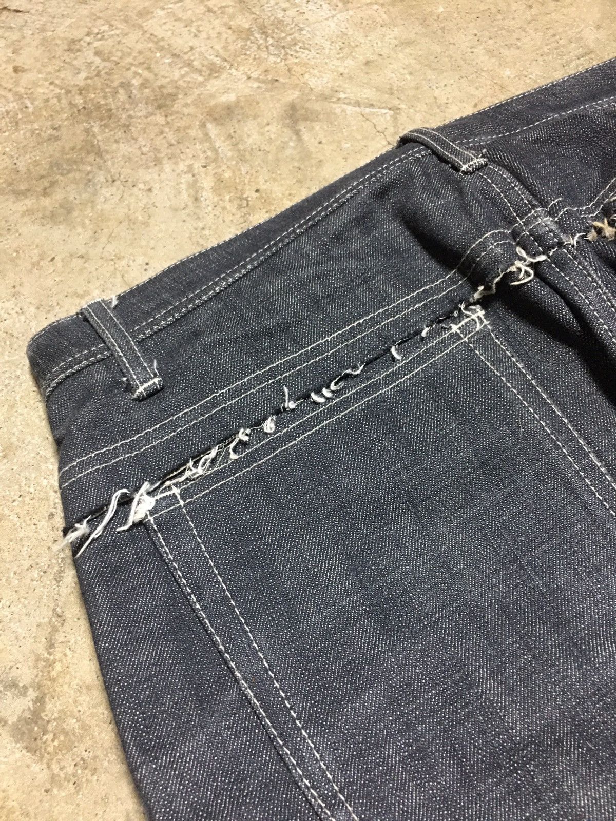 Y's × Yohji Yamamoto Y's Unfinished Denim Pants Size US 34 / EU 50 - 12 Thumbnail