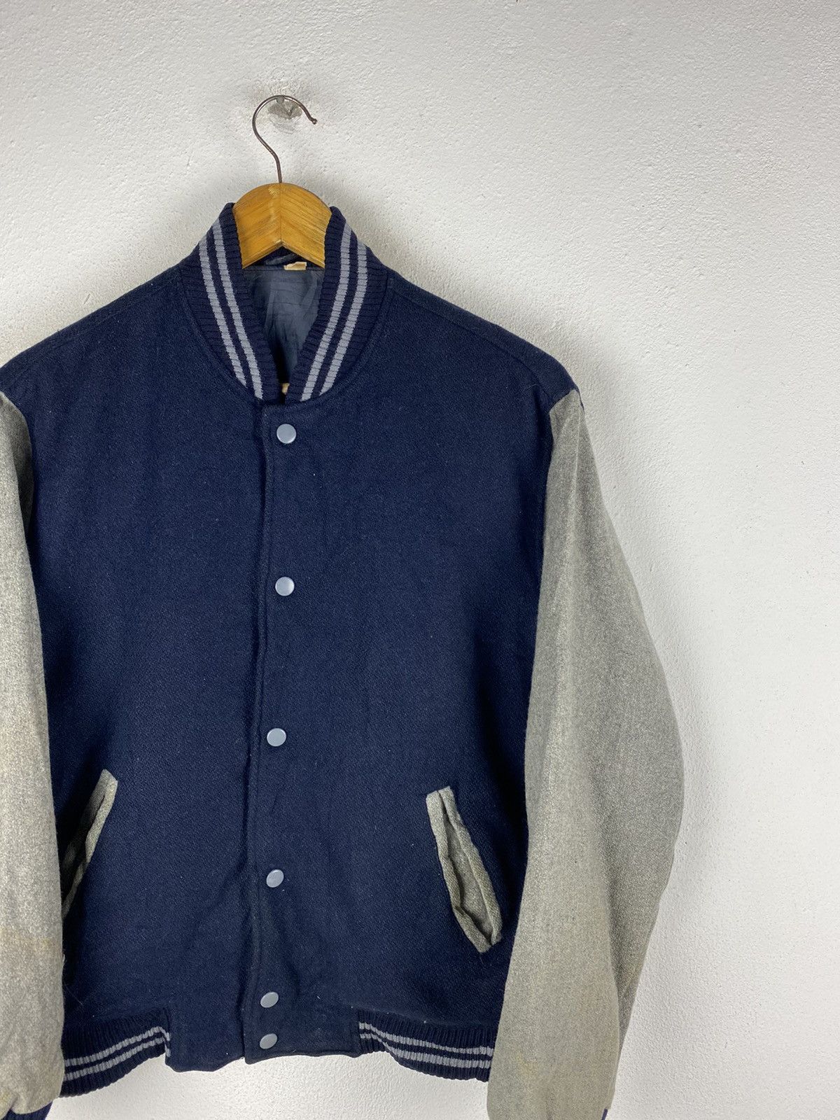 Vintage VINTAGE VARSITY JACKET WOOL FABRIC Size US L / EU 52-54 / 3 - 5 Thumbnail