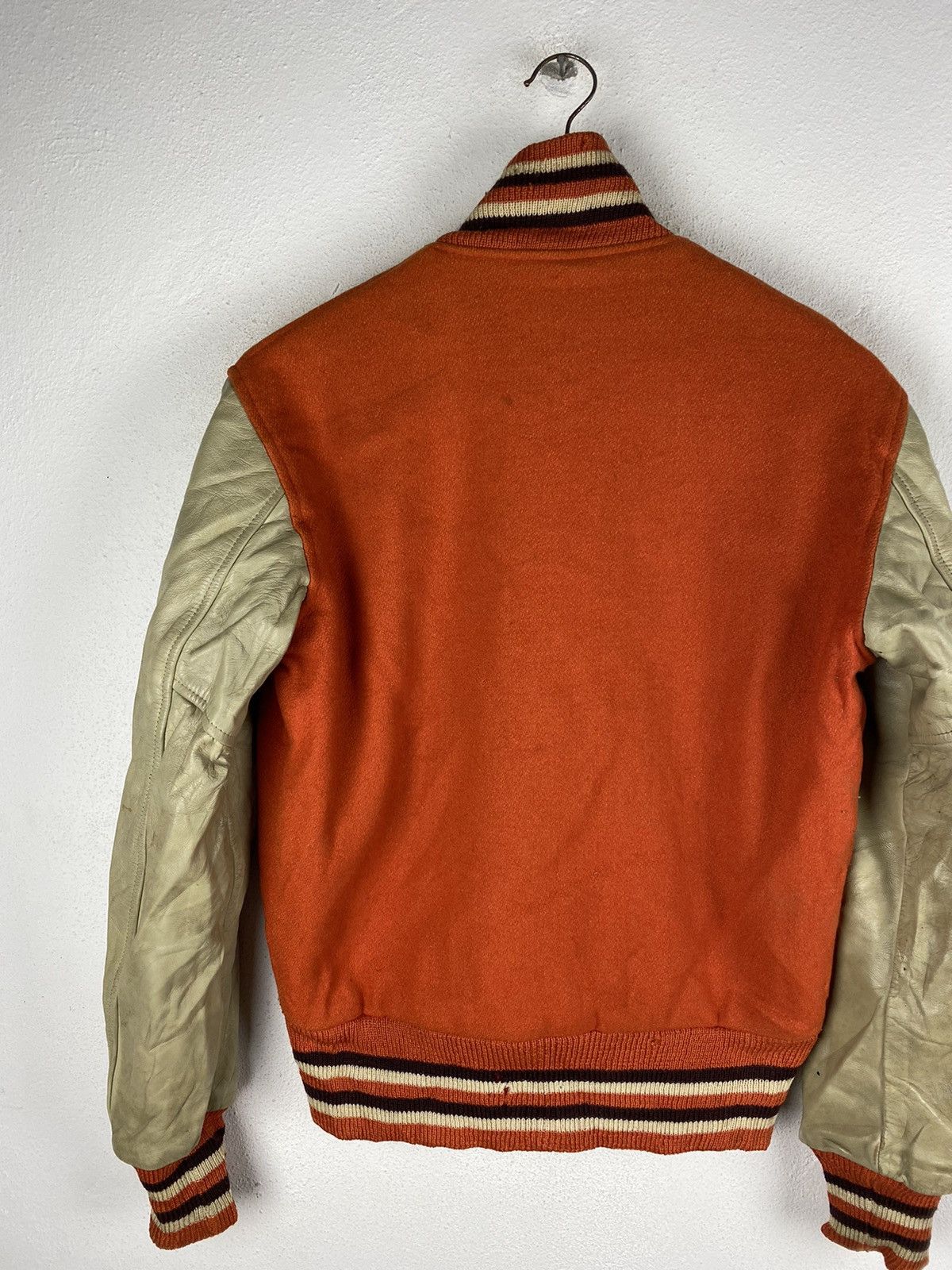 Other VINTAGE 80S VARSITY BASEBALL JACKET LEATHER SLEEVE Size US M / EU 48-50 / 2 - 8 Thumbnail