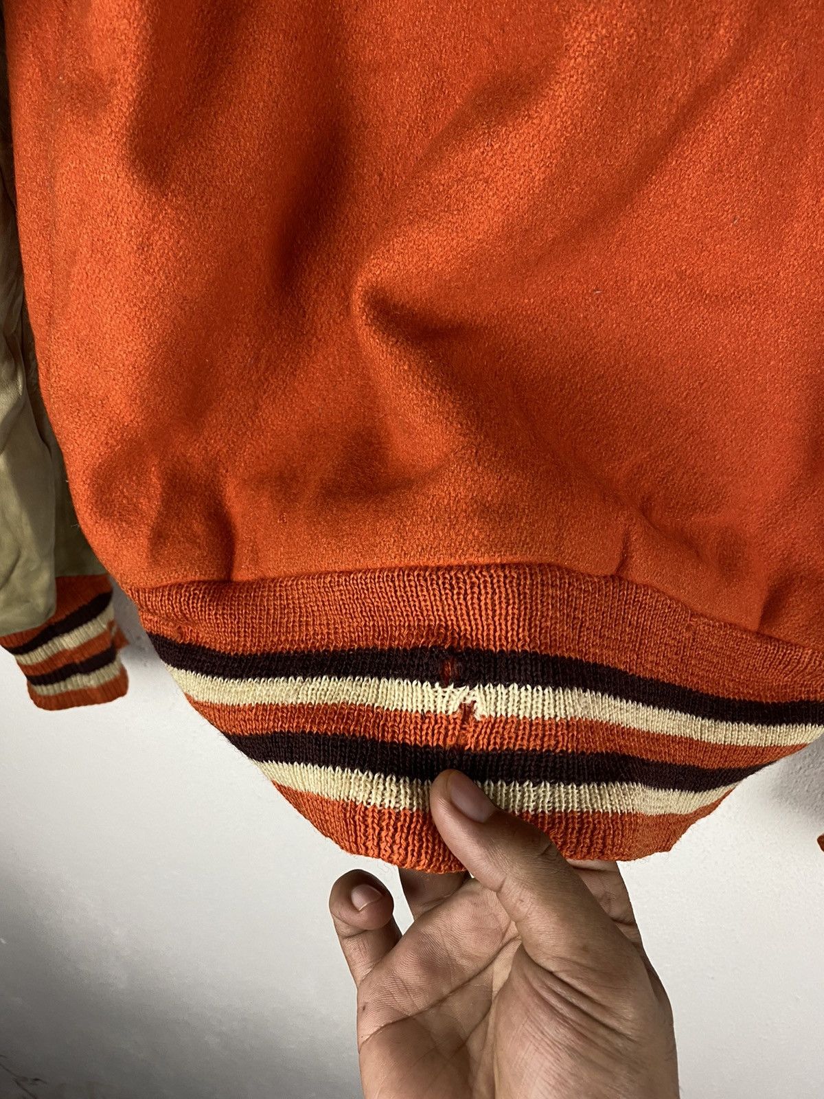 Other VINTAGE 80S VARSITY BASEBALL JACKET LEATHER SLEEVE Size US M / EU 48-50 / 2 - 10 Thumbnail