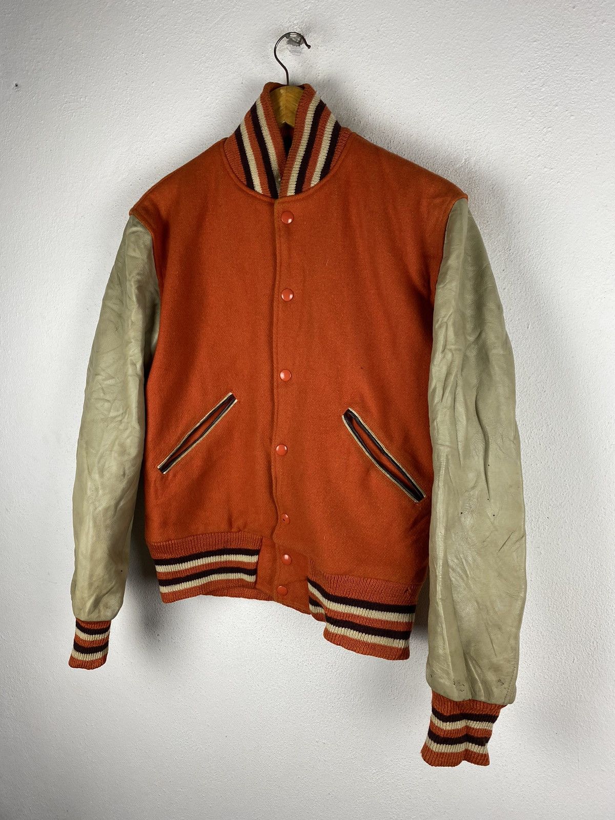 Other VINTAGE 80S VARSITY BASEBALL JACKET LEATHER SLEEVE Size US M / EU 48-50 / 2 - 5 Thumbnail