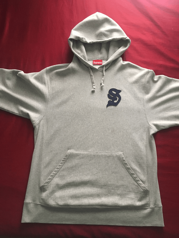 激レア！1996s VINTAGE SUPREME “S LOGO” フーディ 激レア！1996s VINTAGE SUPREME “S LOGO” フーディ