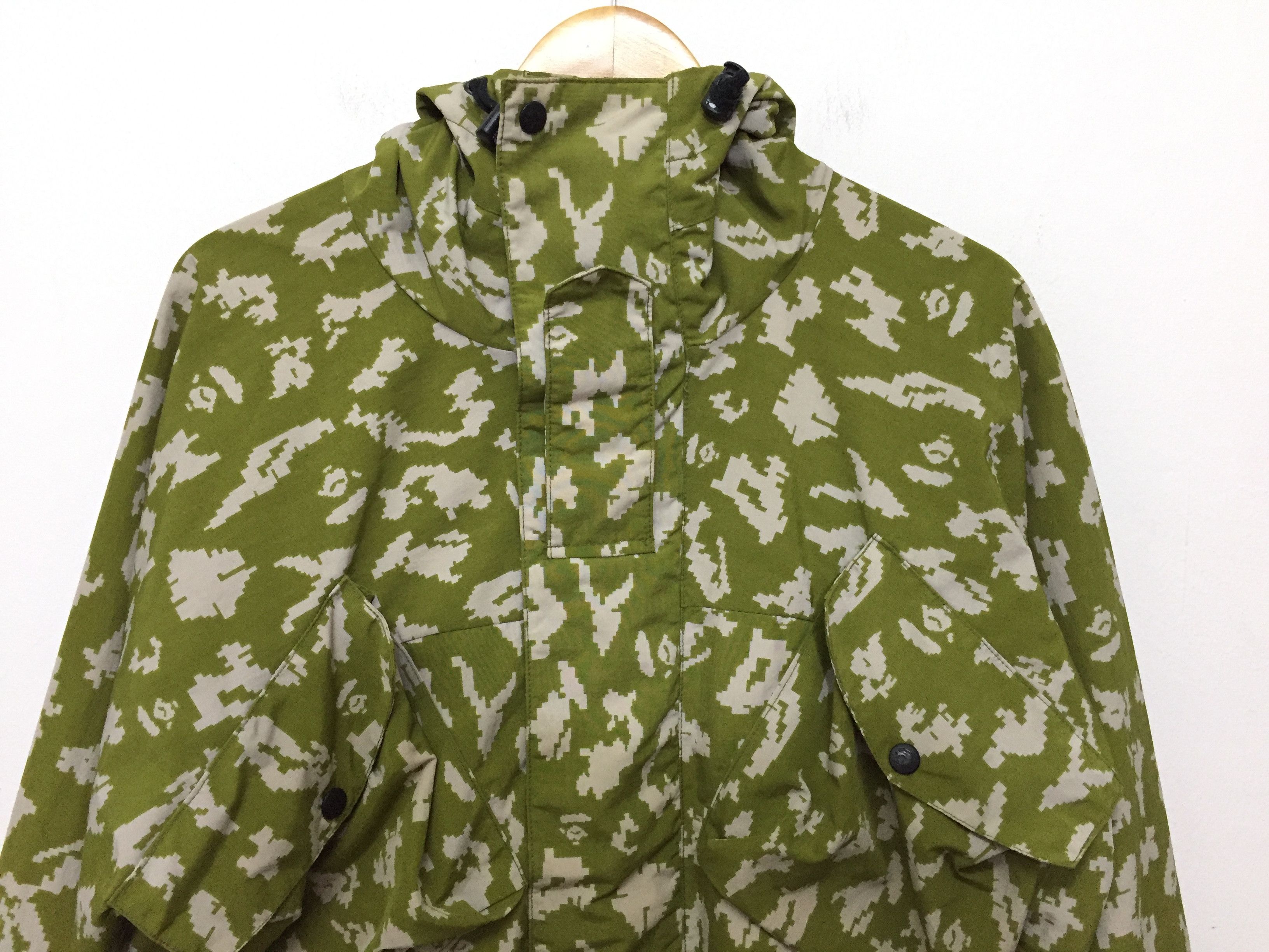 Bape 1998 Snowboard Camo parka jacket Size US M / EU 48-50 / 2 - 5 Thumbnail