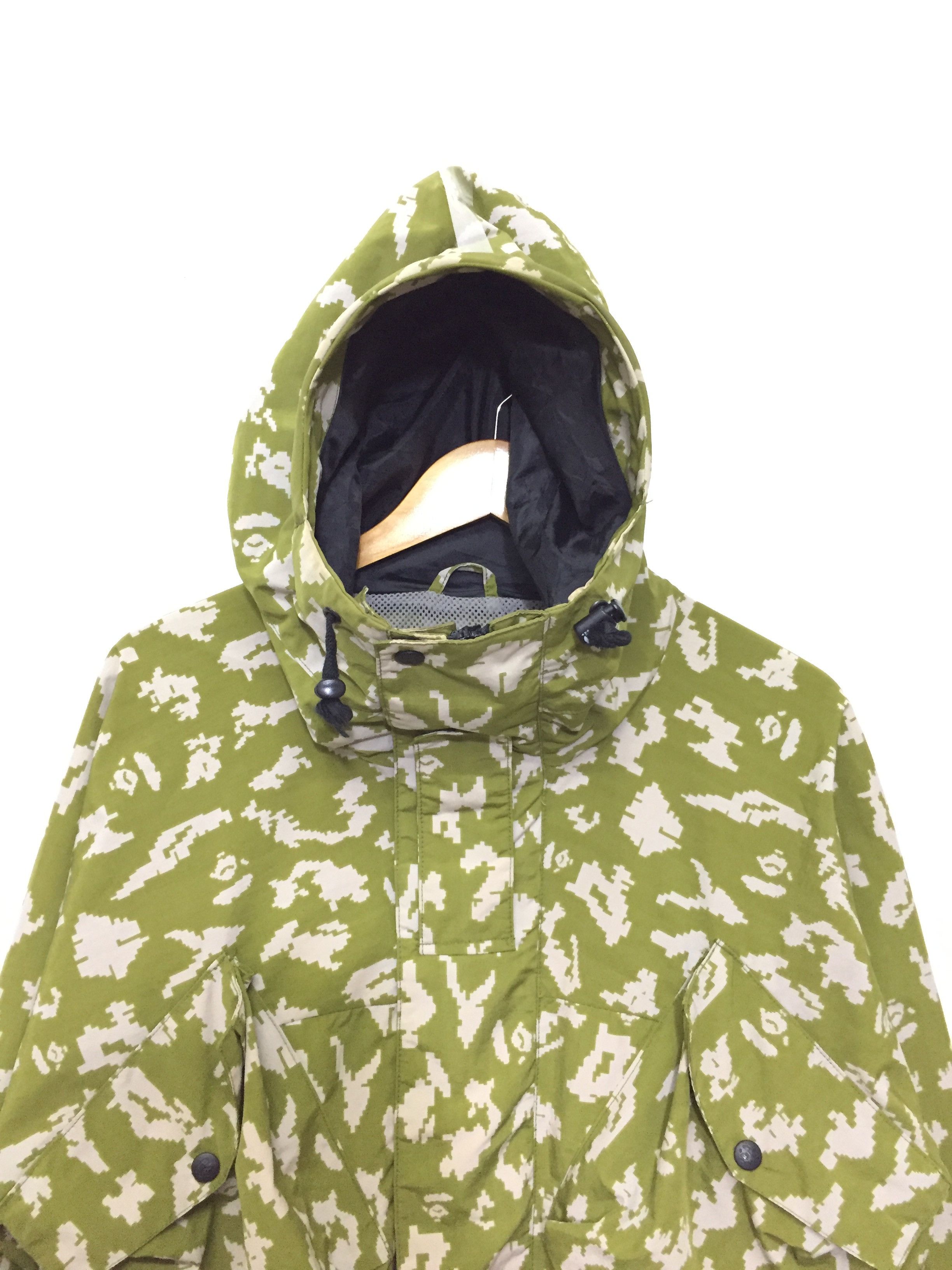 Bape 1998 Snowboard Camo parka jacket Size US M / EU 48-50 / 2 - 4 Thumbnail