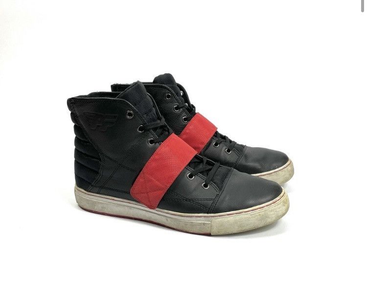 Pf flyers velcro straps outlet
