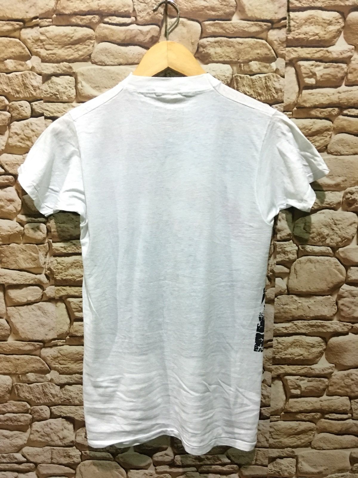 Band Tees × Fruit Of The Loom × Vintage Vintage 70s The Clash Fifth Column Take The 5 Th Tour Shirt Size US M / EU 48-50 / 2 - 2 Thumbnail