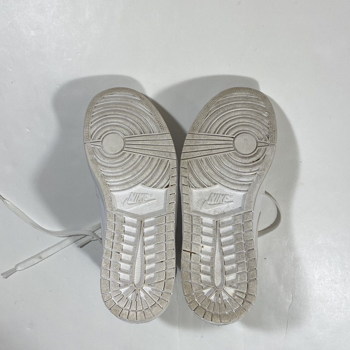 Jordan Brand × Nike × Vintage Vintage Nike Jordan 1 High Size US 9 / EU 42 - 4 Thumbnail