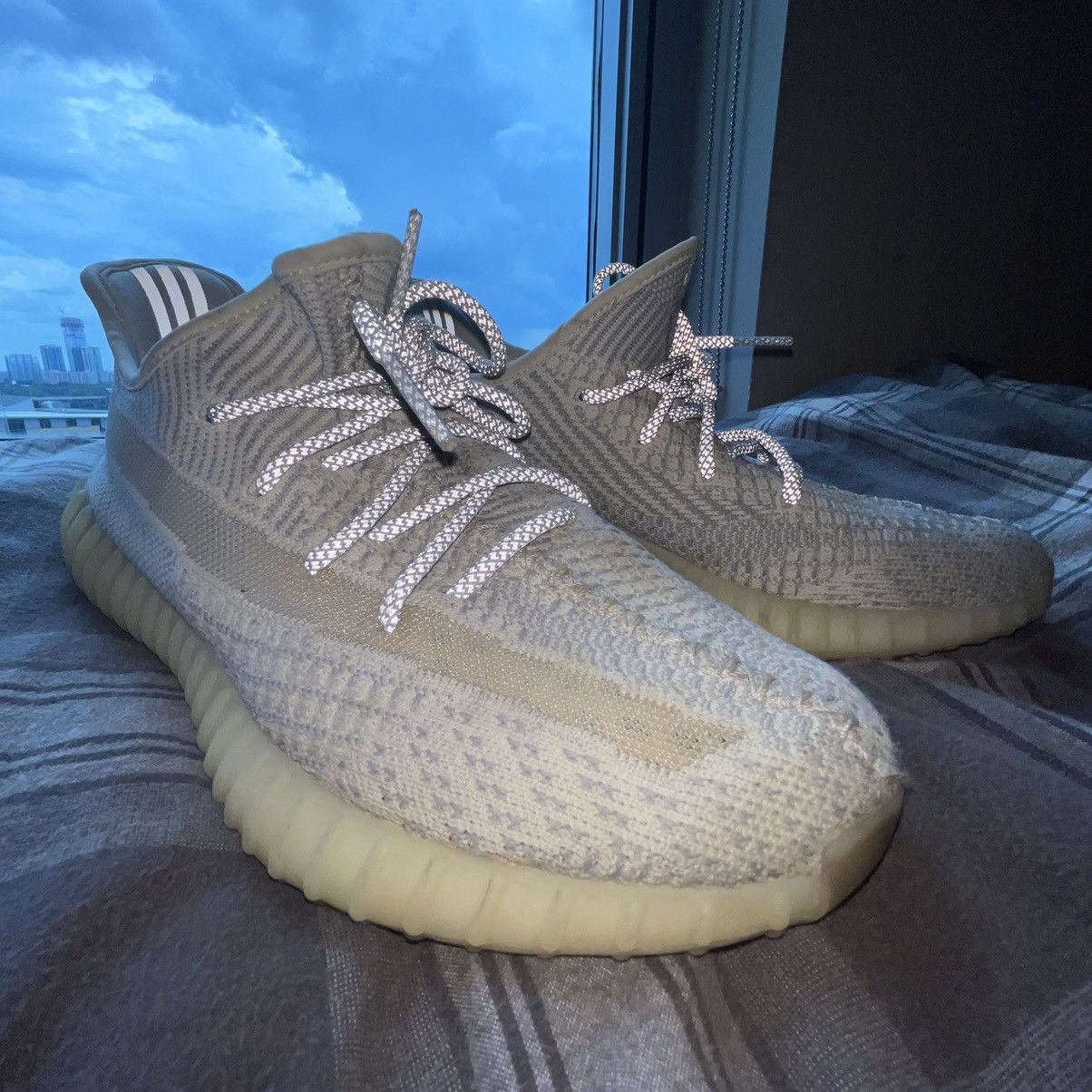 Yeezy lund top