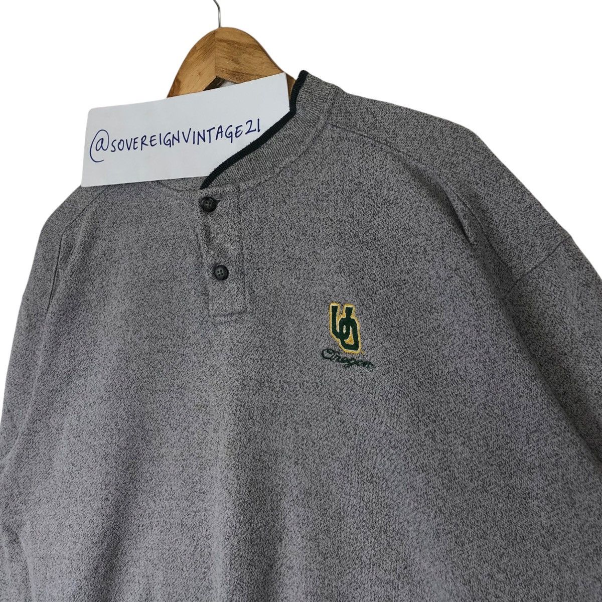 Vintage University Of Oregon Essentials Sweatshirt Pullover