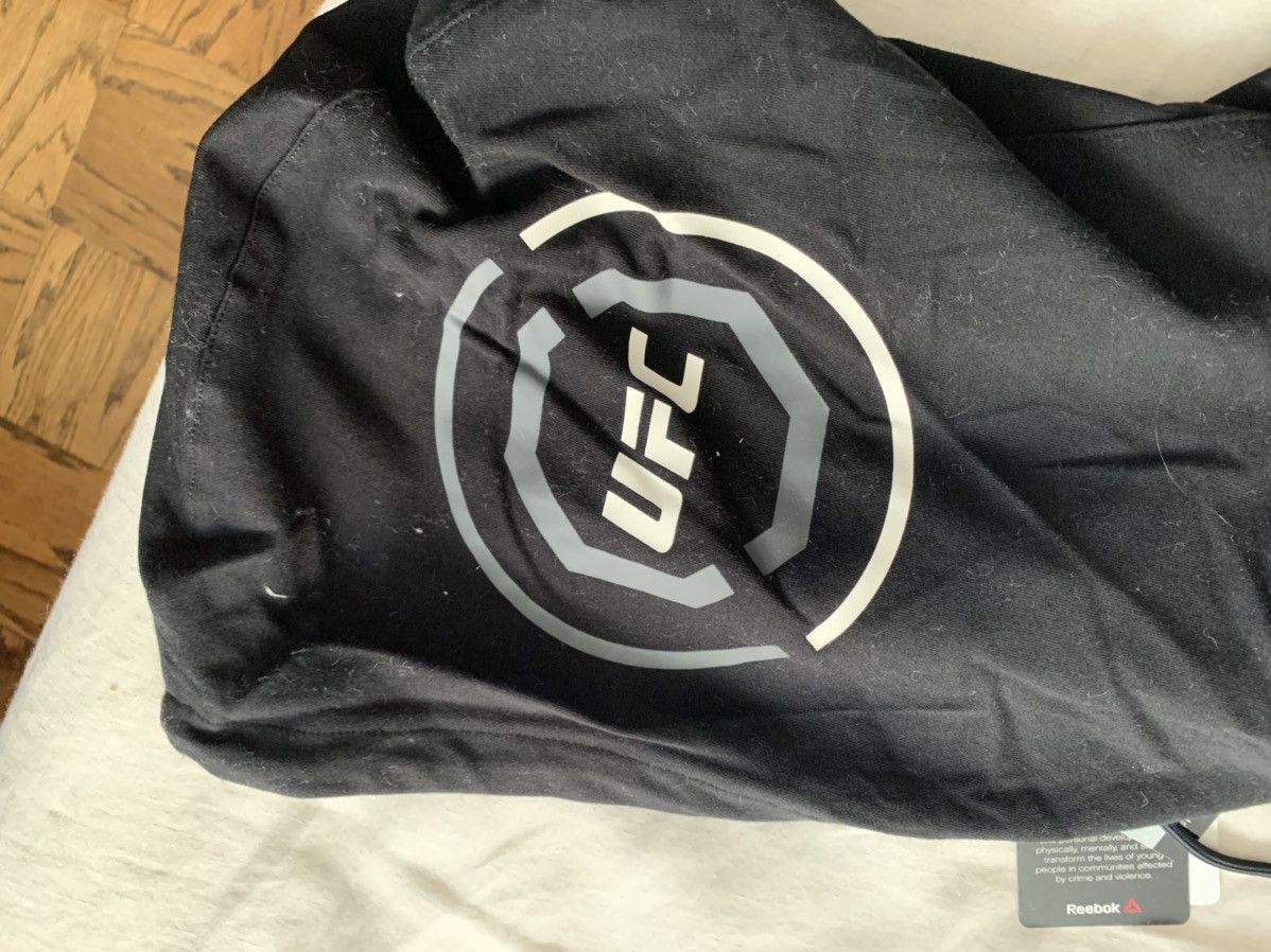 Reebok ufc hoodie khabib sale
