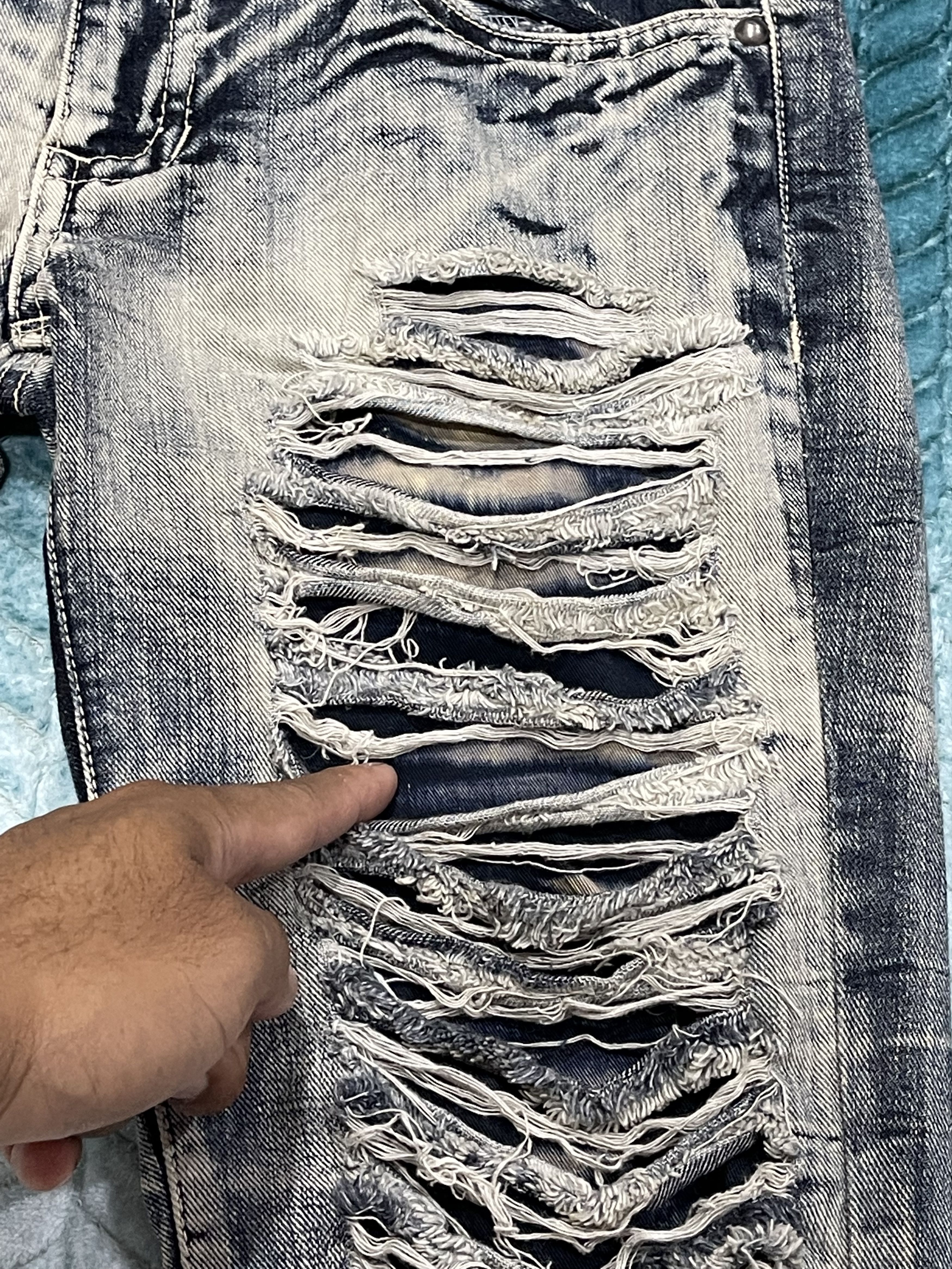 Japanese Brand Special Grazie Design Distress Denim Pants Size US 31 - 3 Thumbnail