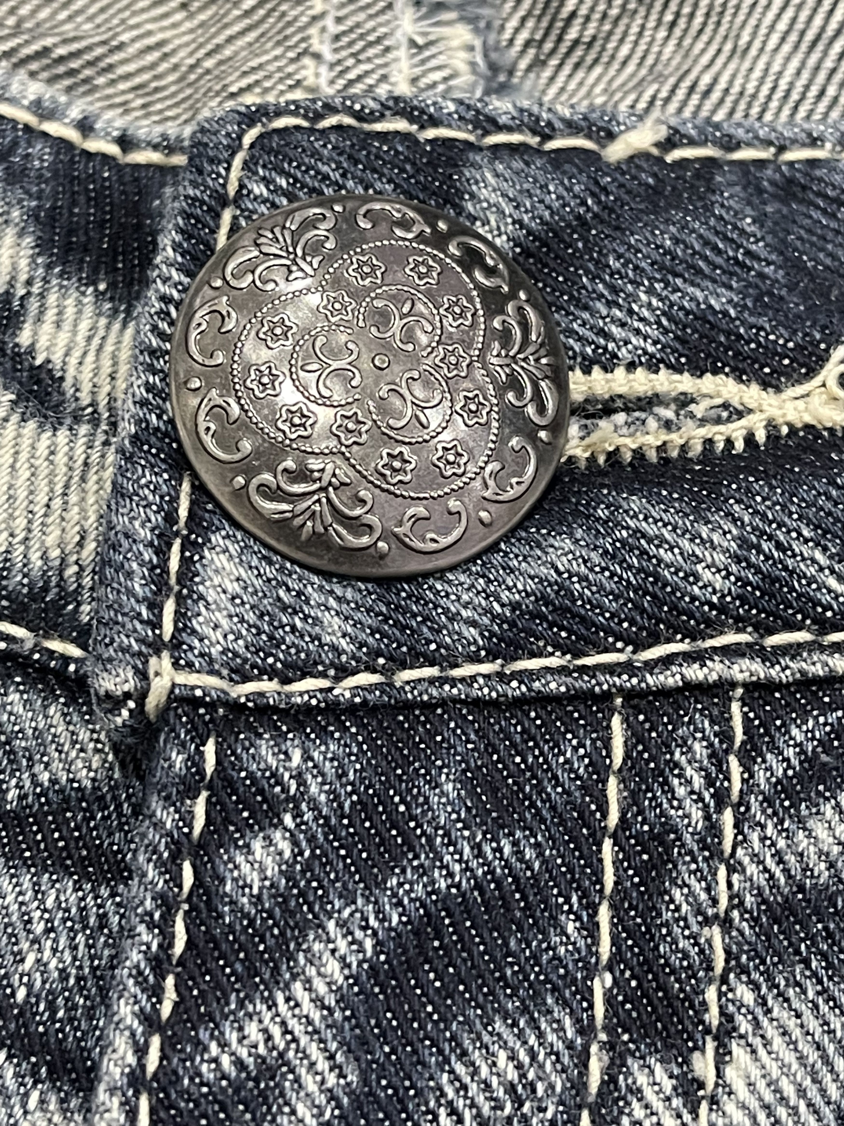 Japanese Brand Special Grazie Design Distress Denim Pants Size US 31 - 6 Thumbnail