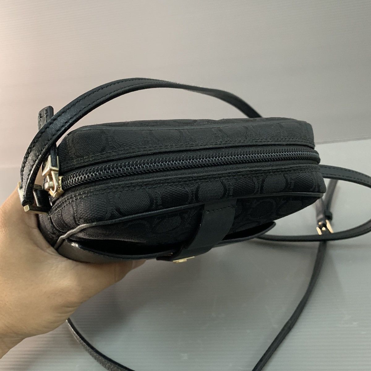 Salvatore Ferragamo Salvatore Ferragamo Black Slingbag Size ONE SIZE - 5 Thumbnail