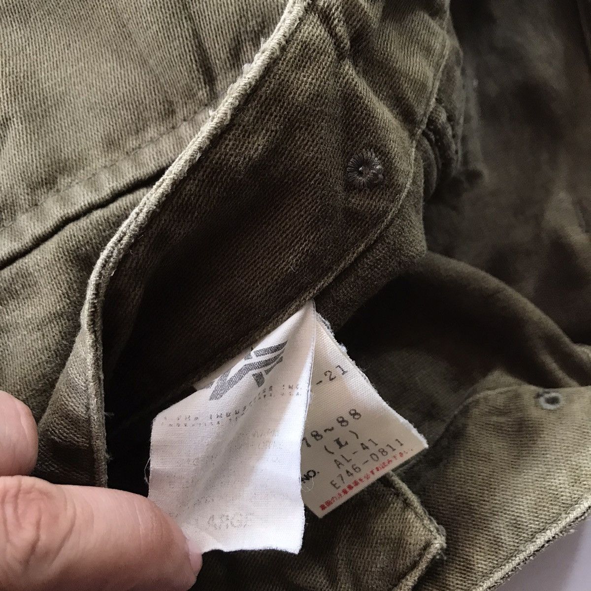 Alpha Industries Vintage Alpha industries big pocket short pant Size US 29 - 7 Thumbnail