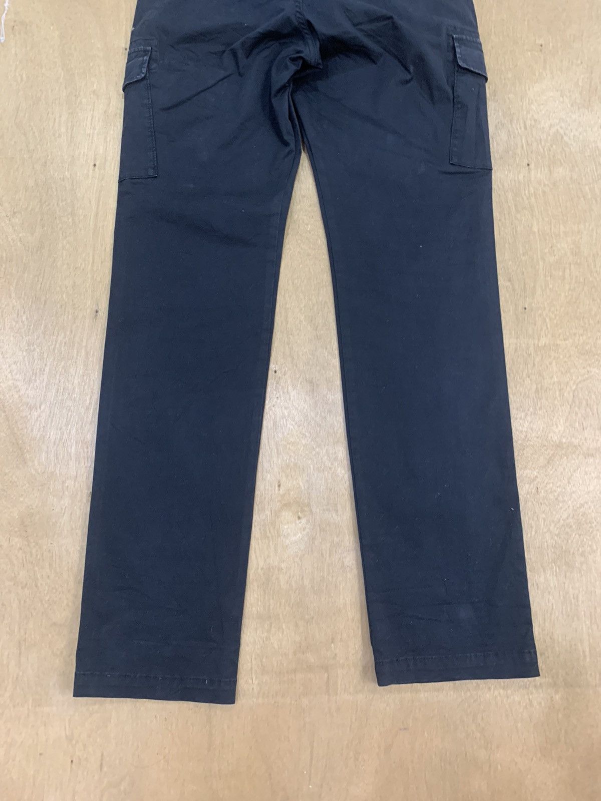 Japanese Brand × Uniqlo UNIQLO Multipocket Tactical Utility Black Casual Cargo Pant Size US 30 / EU 46 - 9 Thumbnail