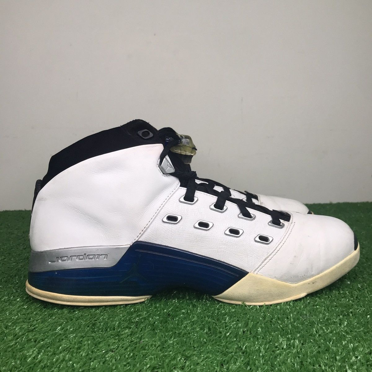 Nike Air Jordan 17 College Blue 2002 Size US 12 / EU 45 - 3 Thumbnail