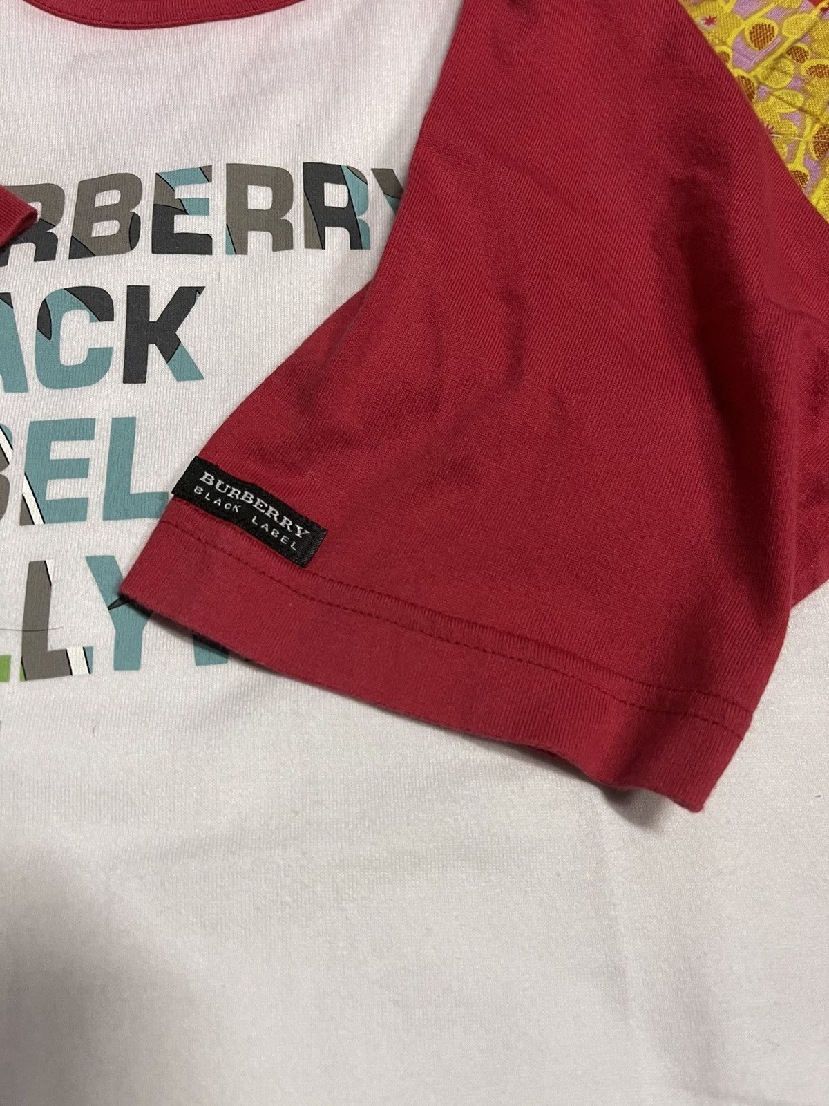 Burberry Burberry Tshirt streetwear Size US M / EU 48-50 / 2 - 4 Thumbnail