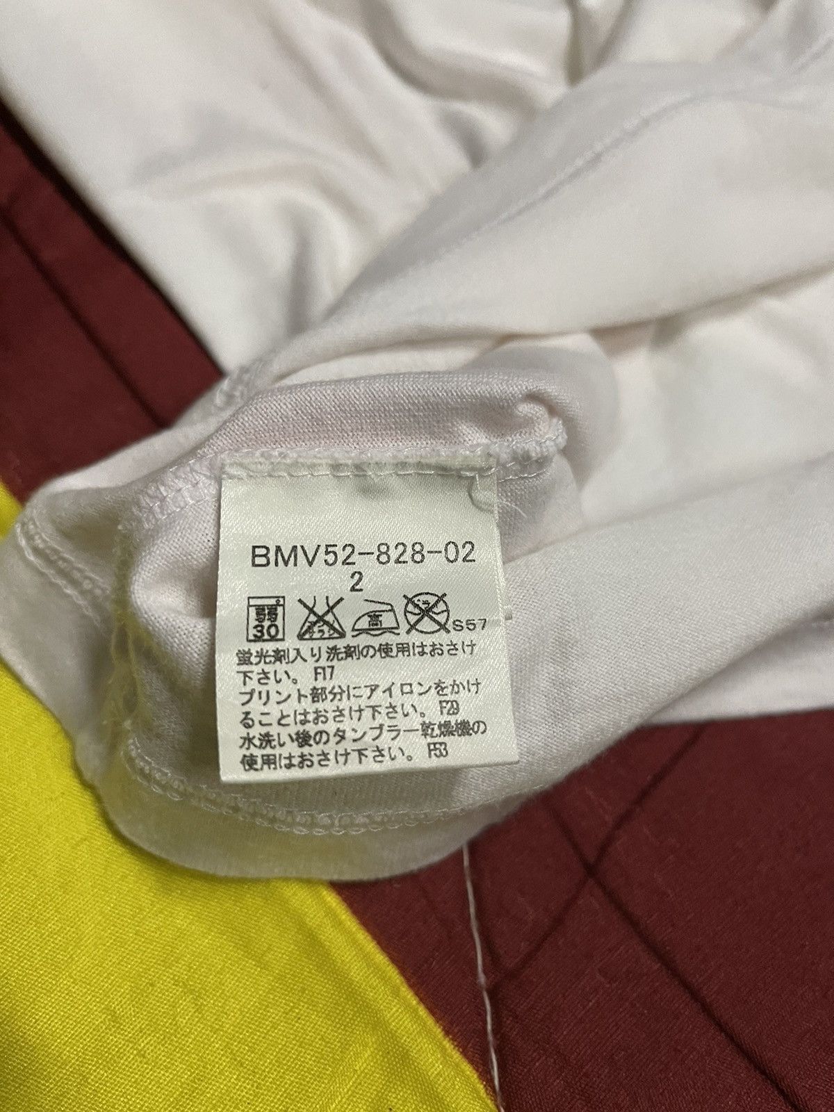 Burberry Burberry Tshirt streetwear Size US M / EU 48-50 / 2 - 6 Thumbnail