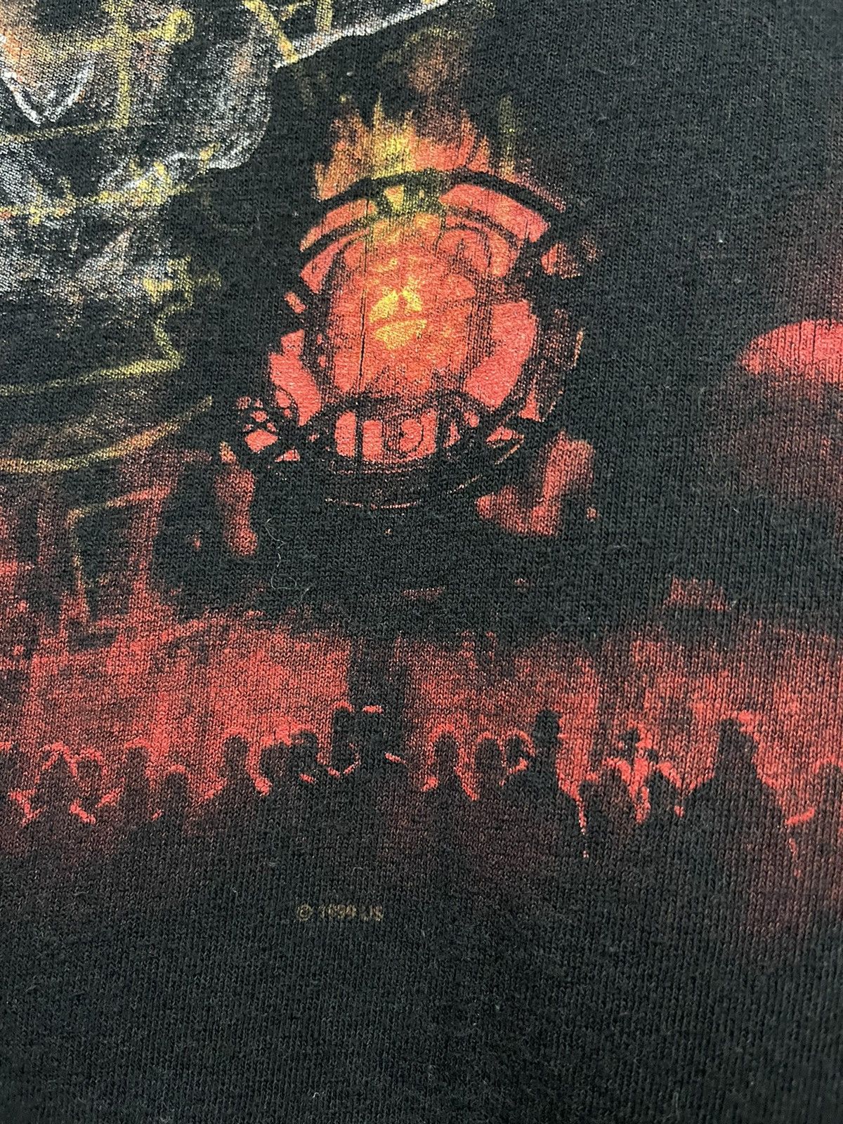 Vintage Vintage 1999 End Of Days Movie Faded Tee Size US XL / EU 56 / 4 - 3 Thumbnail