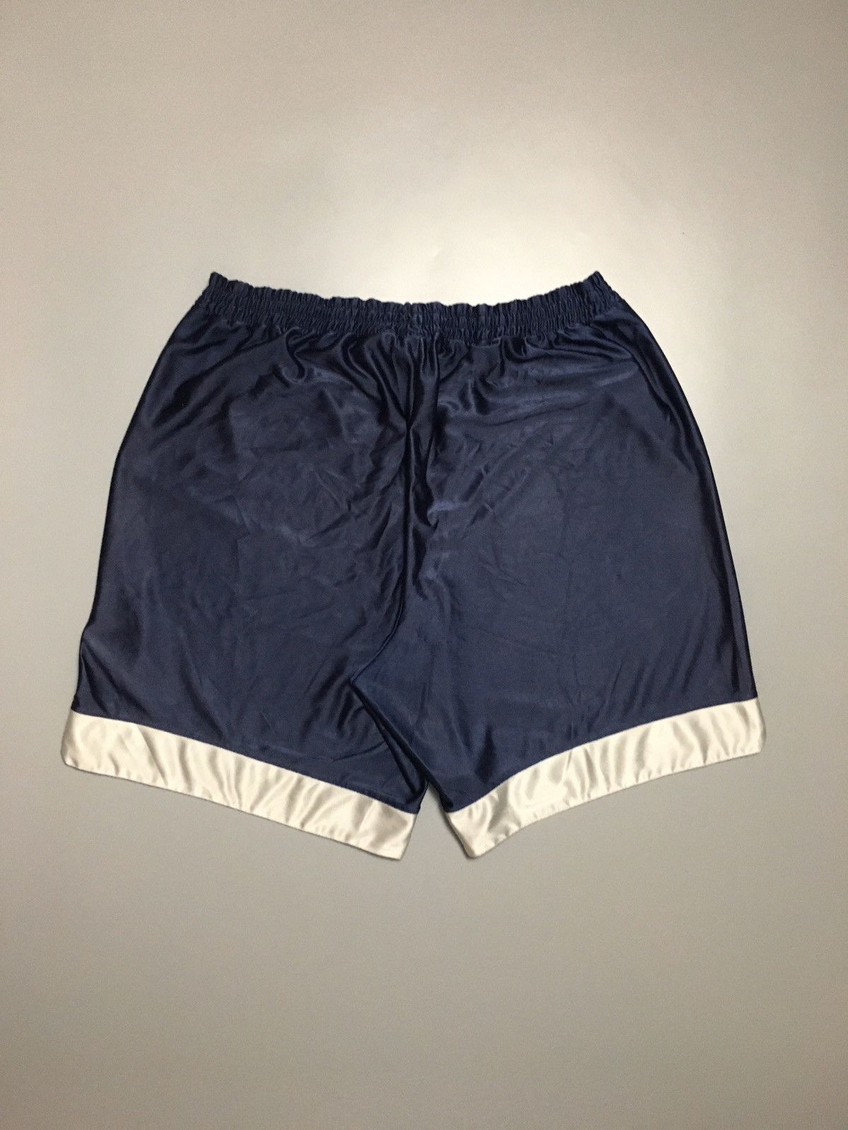 Nike Nike team sports vintage nylon shorts basketball Size US 38 / EU 54 - 2 Thumbnail