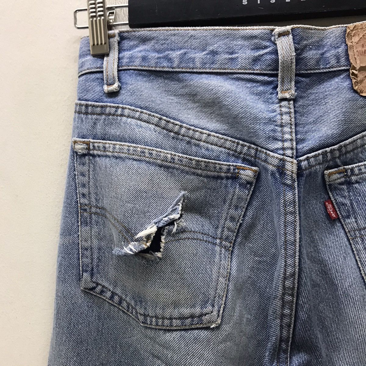 Levi's Vintage 80s Levis 501 Distressed Jeans Size US 28 / EU 44 - 11 Thumbnail