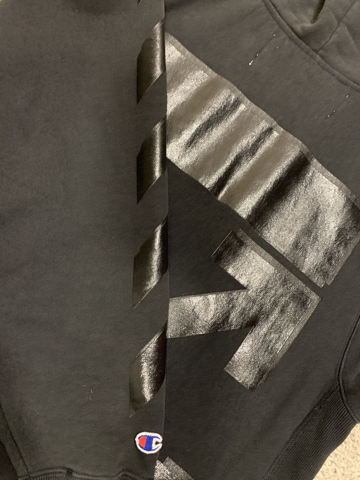 Off-White Off white x Champion Size US XS / EU 42 / 0 - 3 Thumbnail