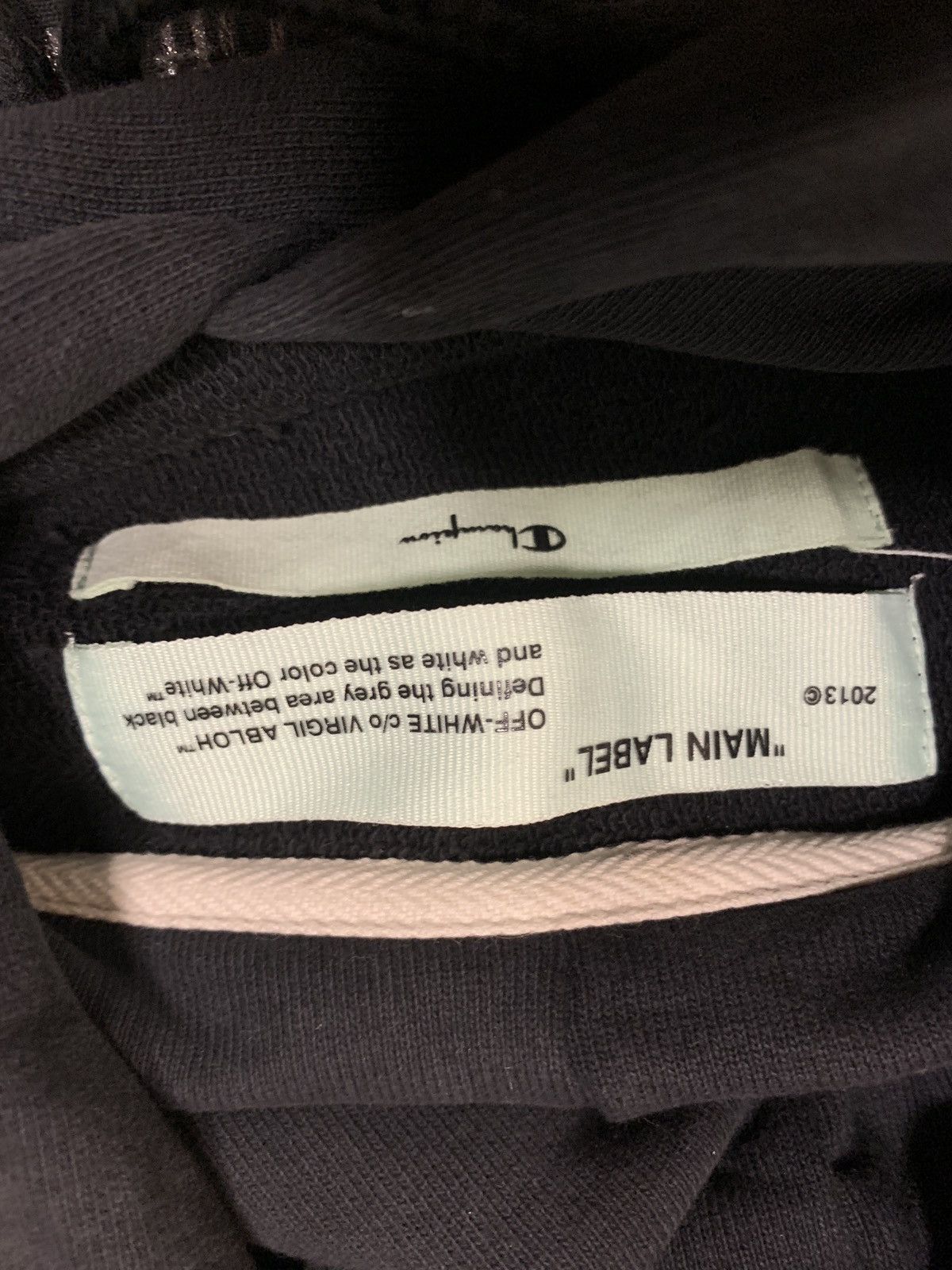 Off-White Off white x Champion Size US XS / EU 42 / 0 - 4 Thumbnail
