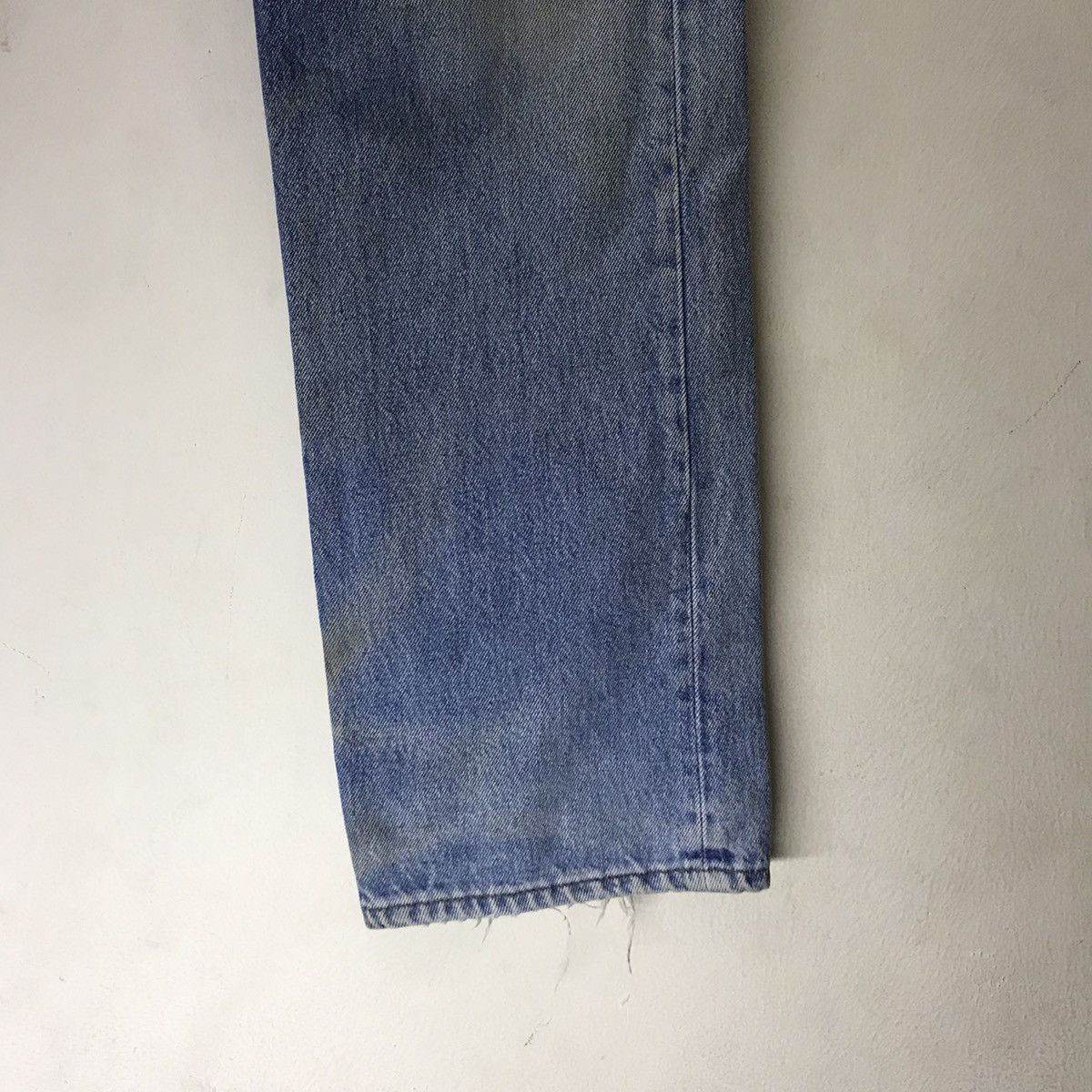 Levi's Vintage 80s Levis 501 Distressed Dirty Faded Butler Style Size US 33 - 9 Thumbnail