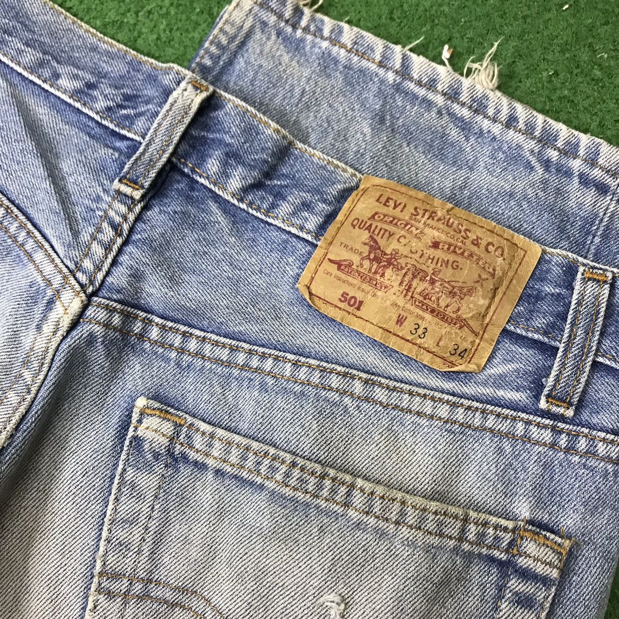Levi's Vintage 80s Levis 501 Distressed Dirty Faded Butler Style Size US 33 - 19 Thumbnail