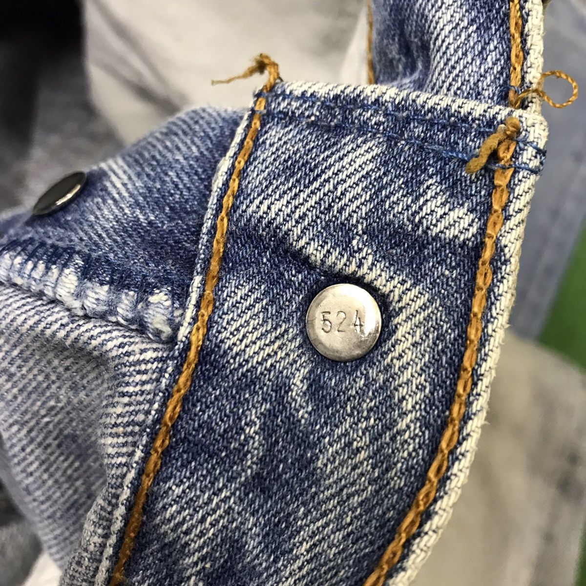 Levi's Vintage 80s Levis 501 Distressed Dirty Faded Butler Style Size US 33 - 20 Thumbnail
