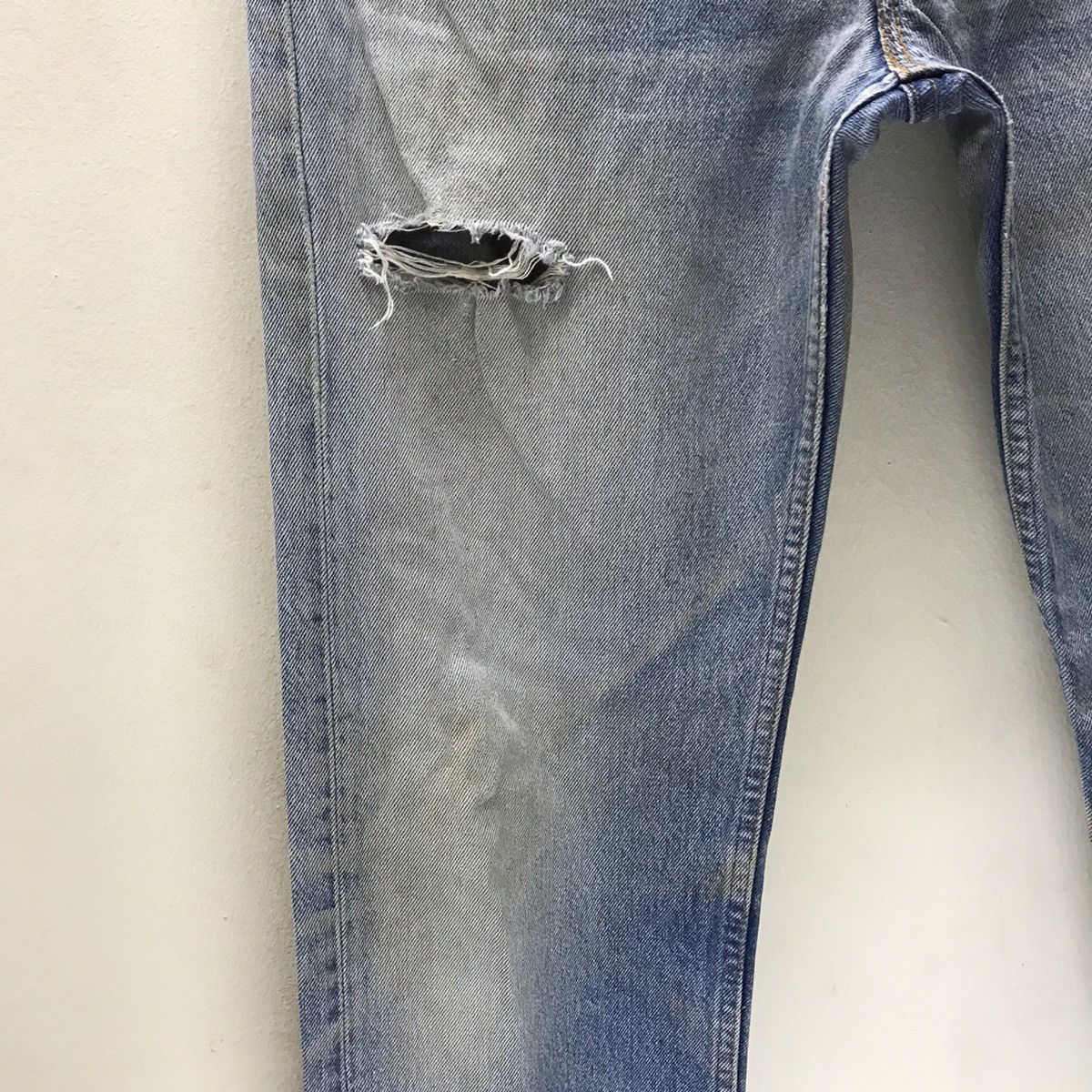 Levi's Vintage 80s Levis 501 Distressed Dirty Faded Butler Style Size US 33 - 6 Thumbnail