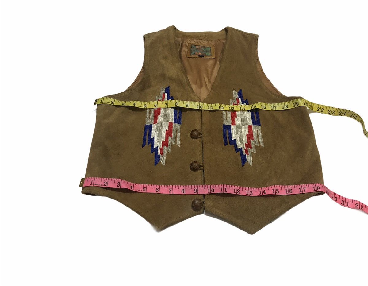 Cowboy Equipment Vintage leather vest with embroidery symbol logo Size US L / EU 52-54 / 3 - 6 Thumbnail