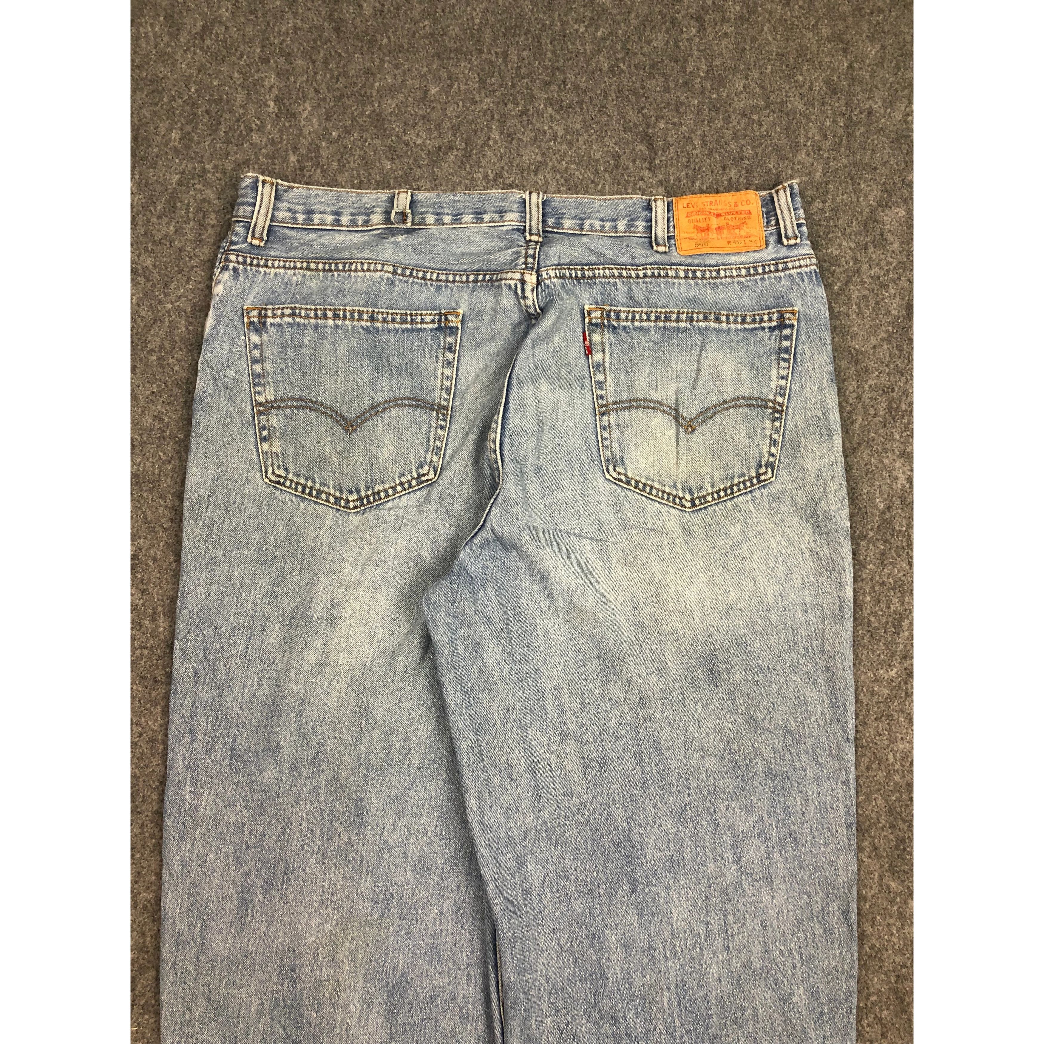 Vintage Levis 560 Jeans DP0458