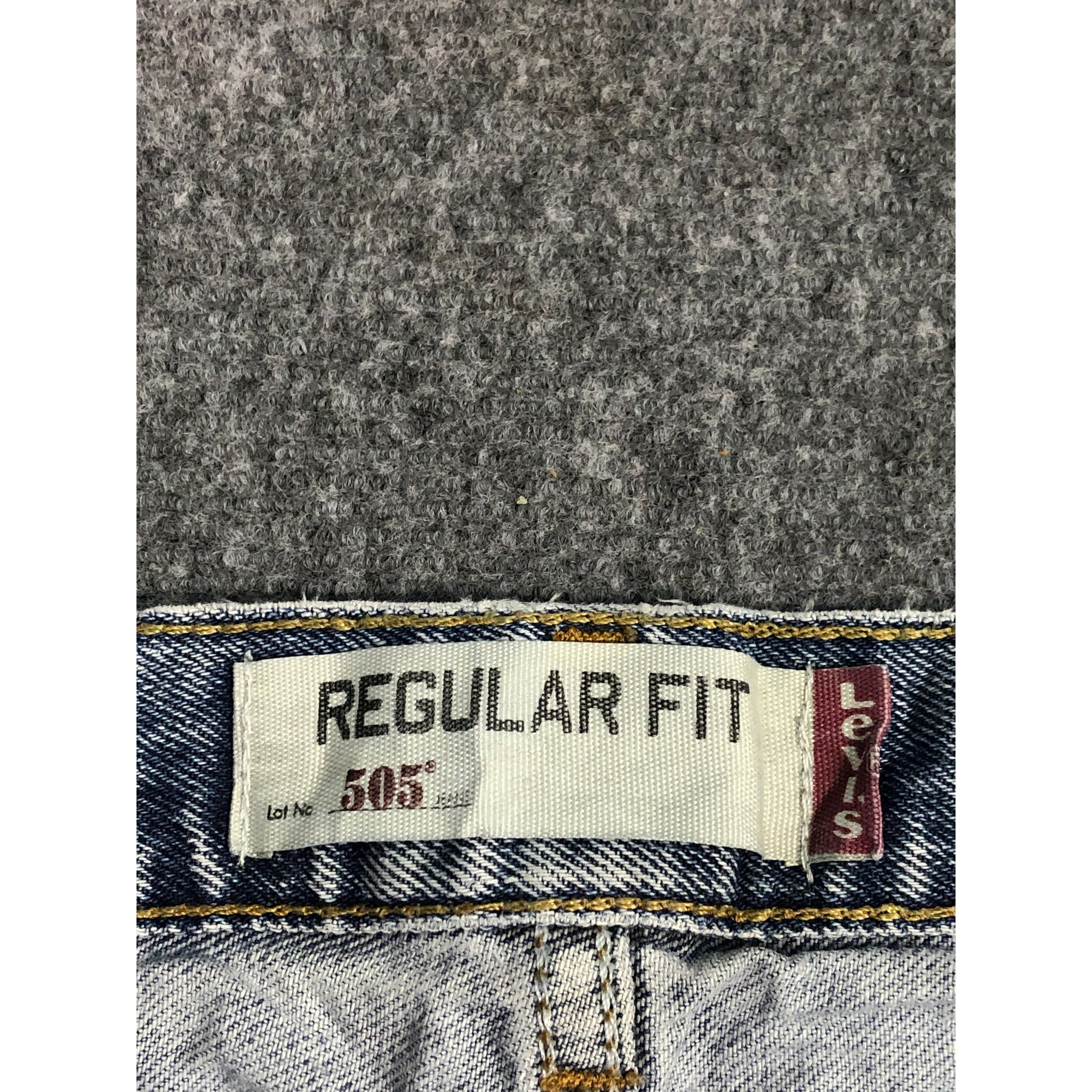 Levi's Vintage Levis 505 Regular Fit Faded Denim DP0196 Size US 35 - 6 Thumbnail
