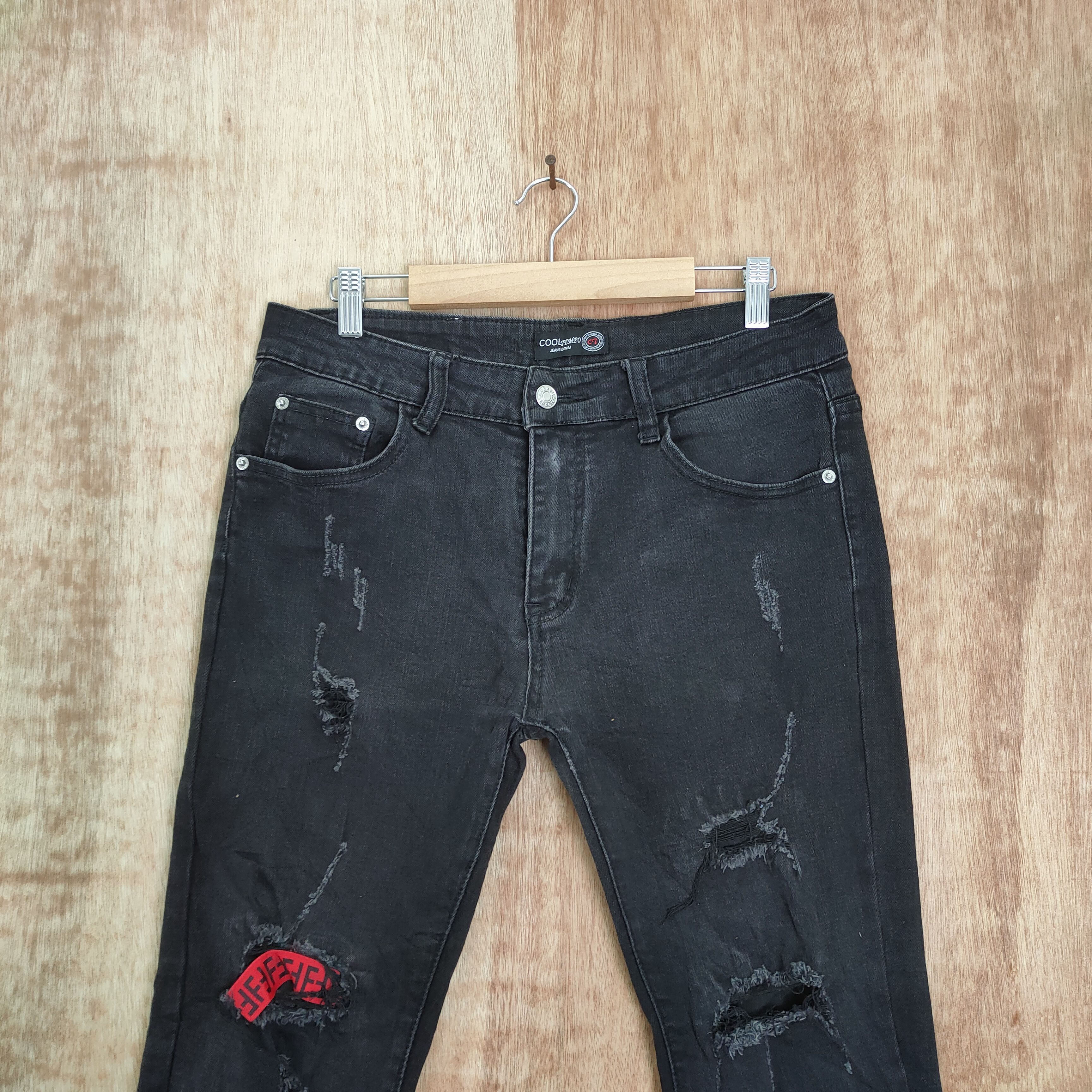 Japanese Brand JAPANESE SKINNY RIPPEP FENDI STYLE JEAN DENIM PANTS Size US 31 - 2 Thumbnail