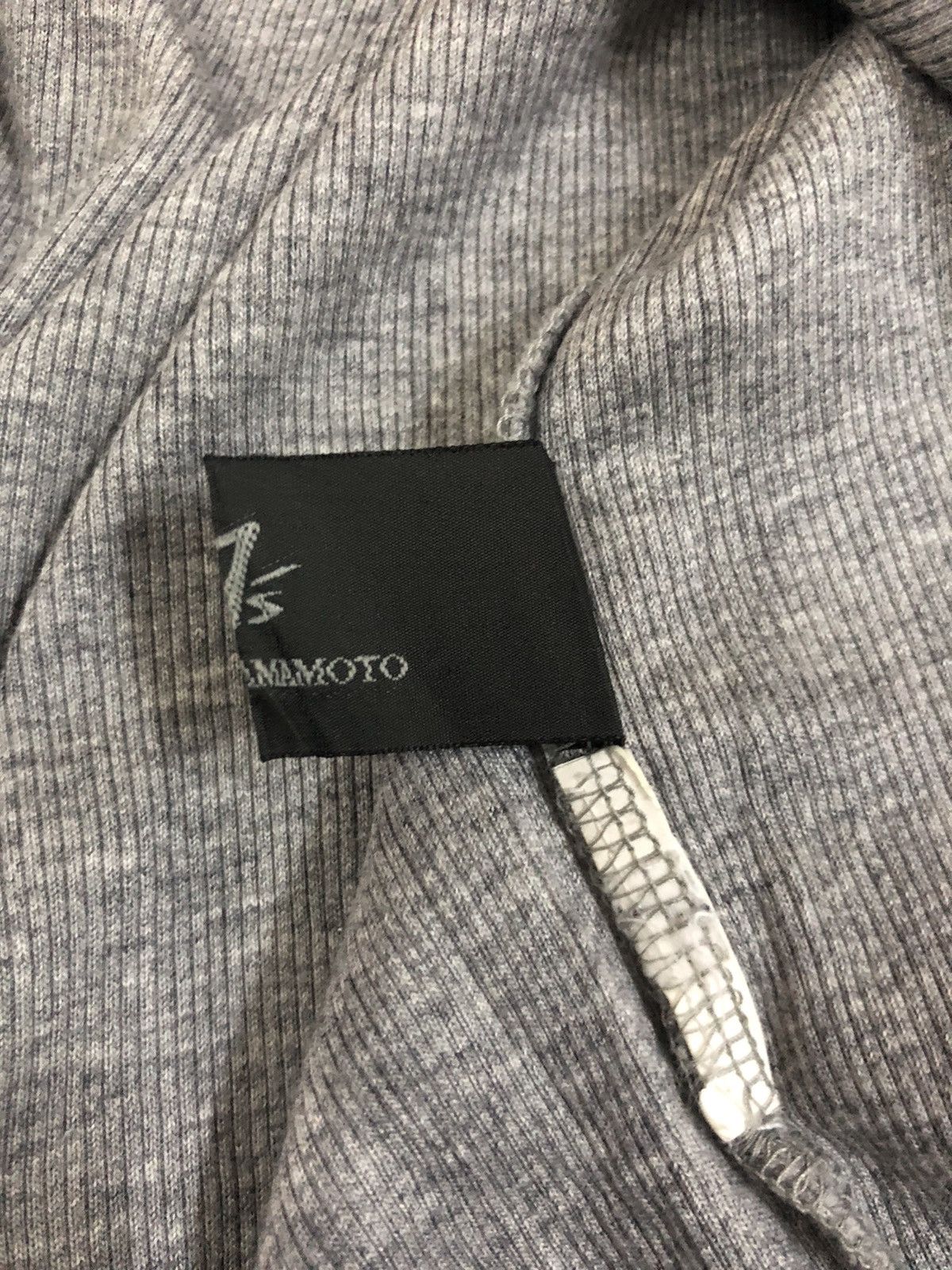Yohji Yamamoto GRAIL🔥2007 Yohji Yamamoto ™️ Logo Elongated Arm Shirt Size US L / EU 52-54 / 3 - 8 Thumbnail