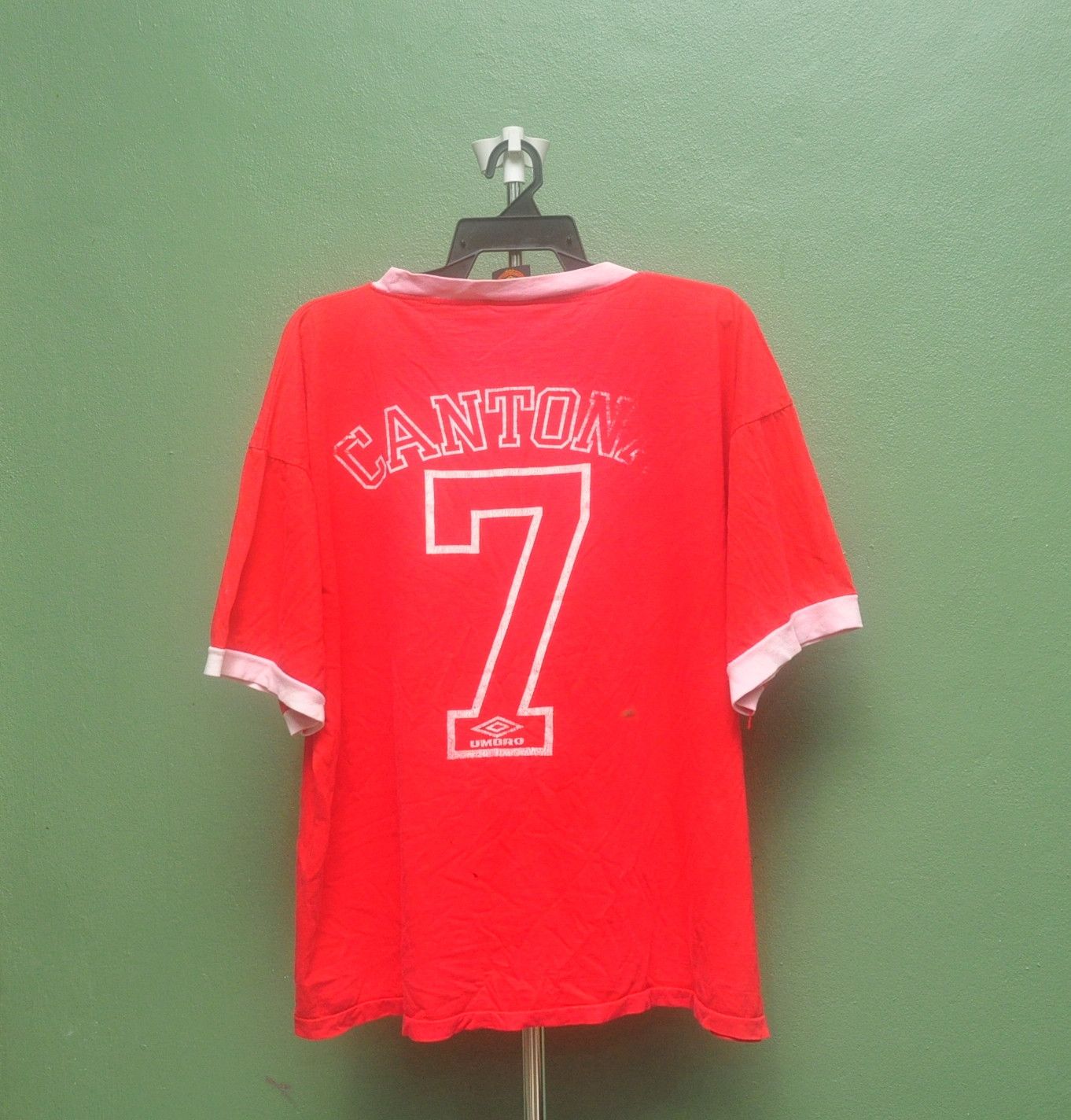 Japanese Brand × Vintage Vintage Eric Cantona Legend England Travis Scott Style Size US L / EU 52-54 / 3 - 2 Thumbnail