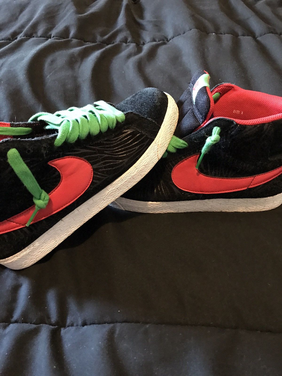 a tribe called quest nike sb blazer
