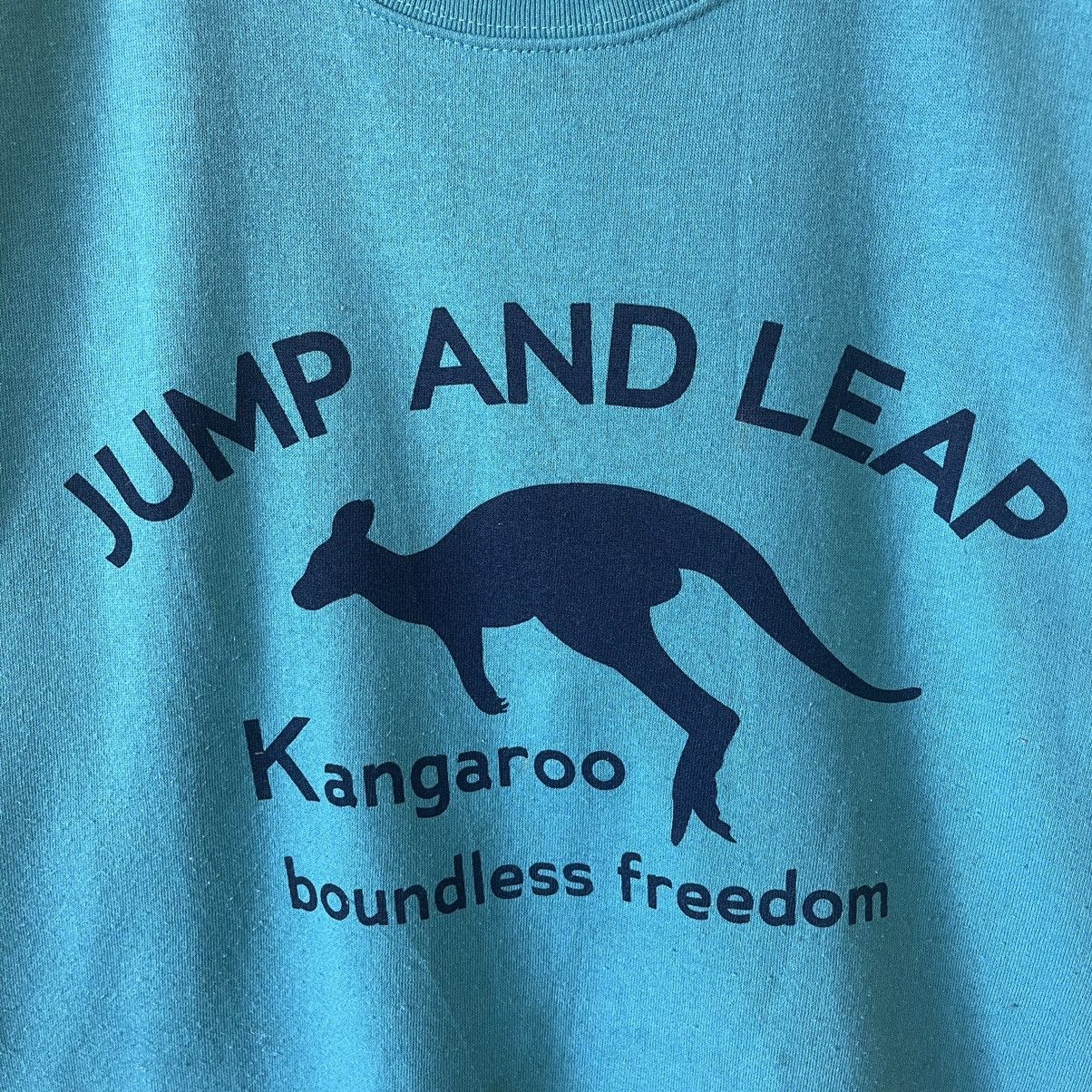 Japanese Brand Vintage Jump And Leap Kangaroo Crewneck Sweatshirt Size L Size US L / EU 52-54 / 3 - 5 Thumbnail