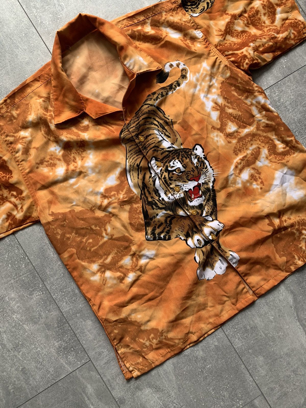 Other Vintage tiger Japan style crazy shirt Size US M / EU 48-50 / 2 - 4 Thumbnail