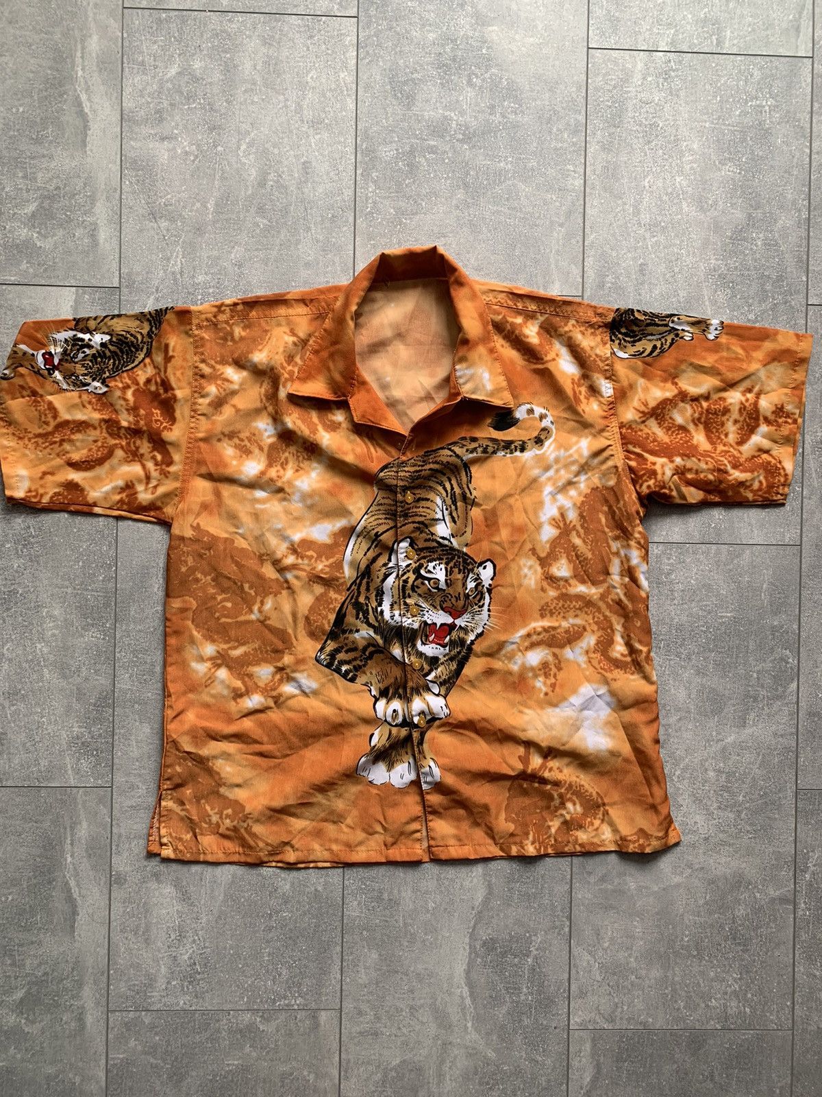Other Vintage tiger Japan style crazy shirt Size US M / EU 48-50 / 2 - 1 Thumbnail
