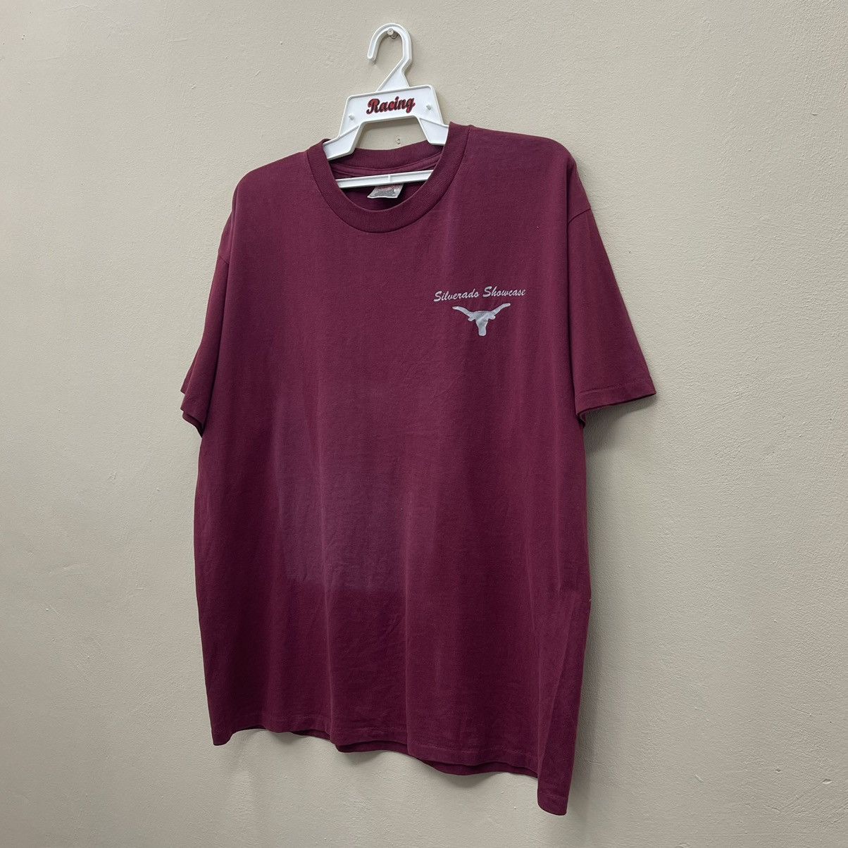 Vintage Vintage 90s SILVERADO Showcase Wording Design T-Shirt Size US XL / EU 56 / 4 - 7 Thumbnail