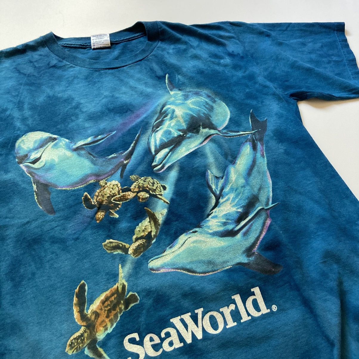 Arts & Science vintage seaworld dolphin turtle animal tie dye tee Size US M / EU 48-50 / 2 - 2 Thumbnail