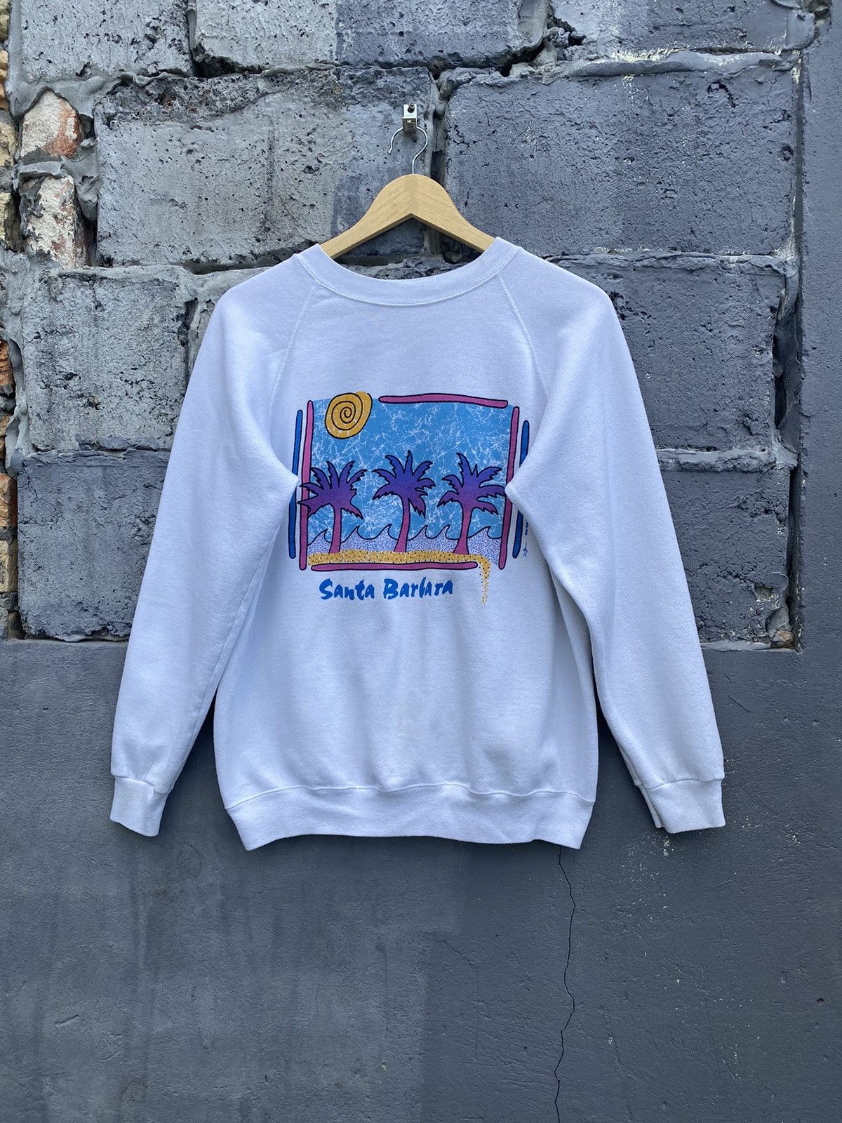 Vintage Vintage 1991 Santa Barbara Movie Licensed Sweatshirt Size US M / EU 48-50 / 2 - 1 Thumbnail
