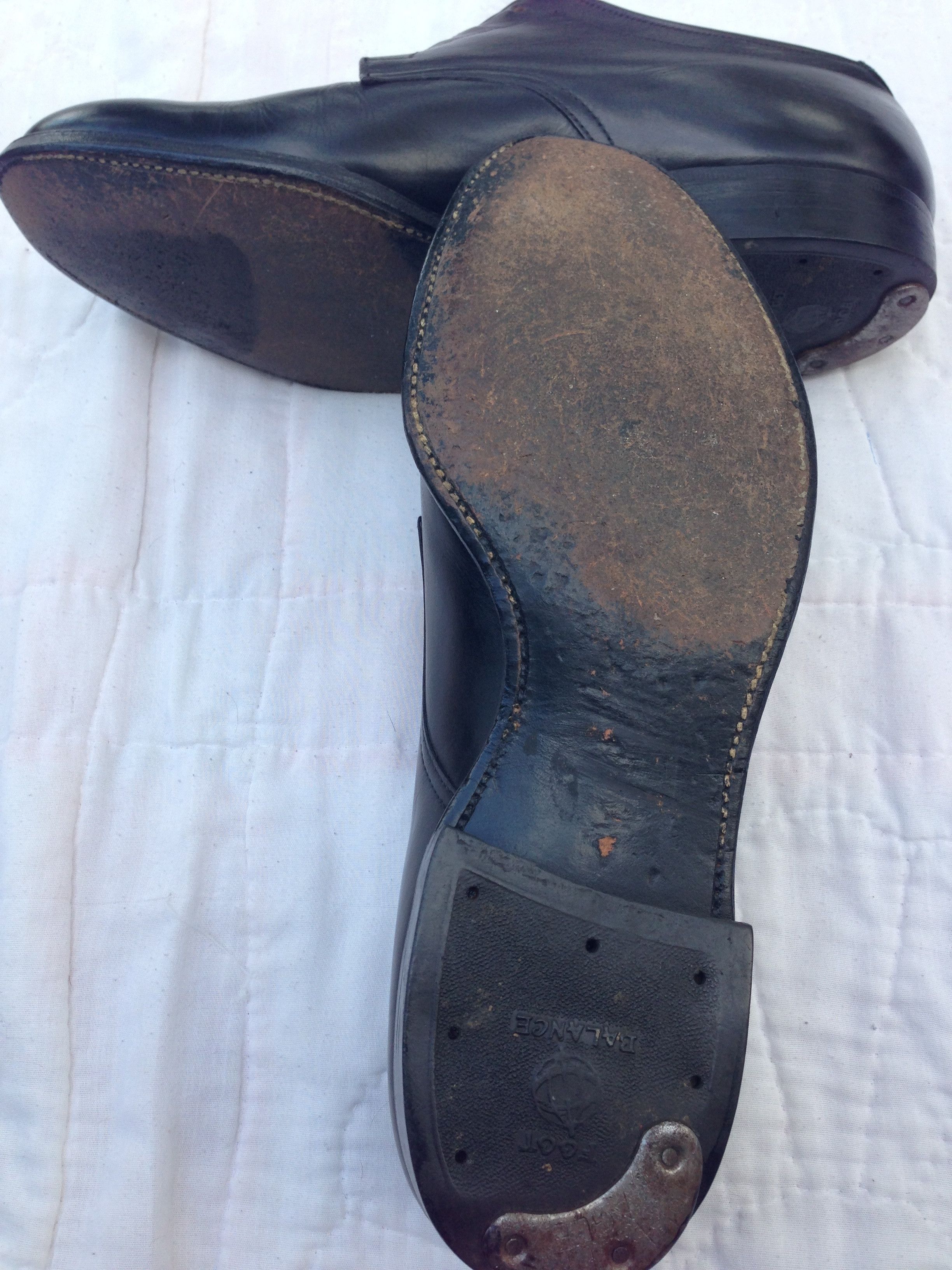 Black plain to bluchers