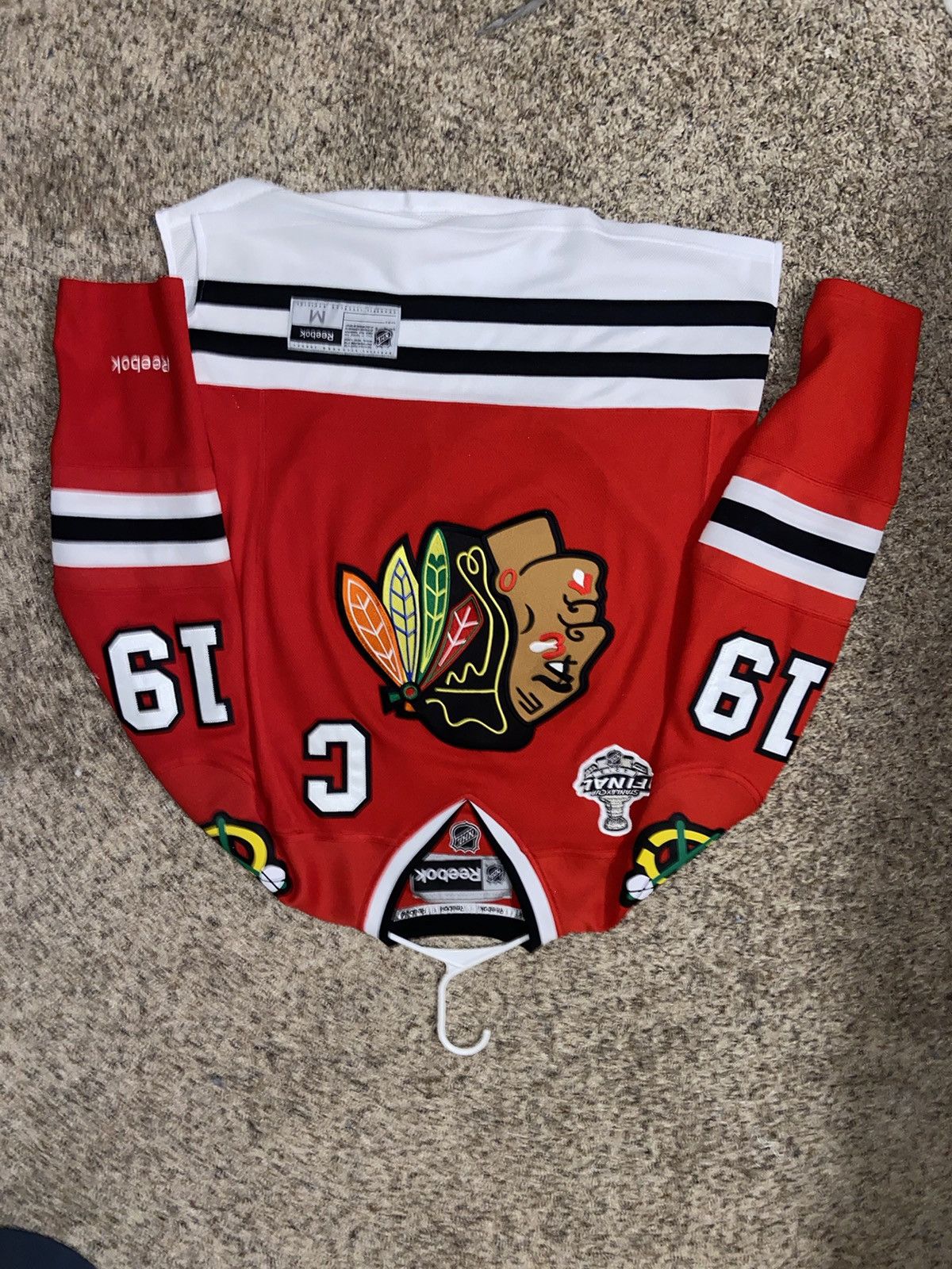 Chicago Blackhawks 2015 Stanley Cup Toews Captain Jersey
