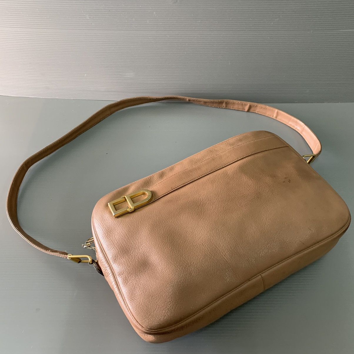 Christian Dior Monsieur Authentic Christian Dior Vintage Shoulder Bag Size ONE SIZE - 9 Thumbnail