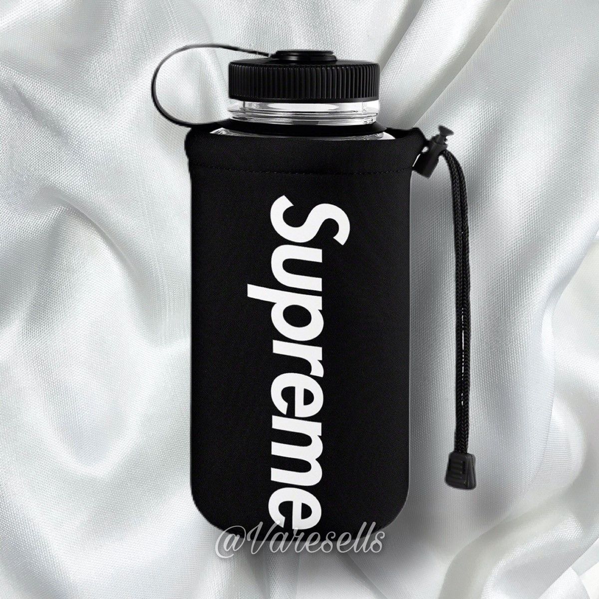 Supreme Water Bottle | Grailed