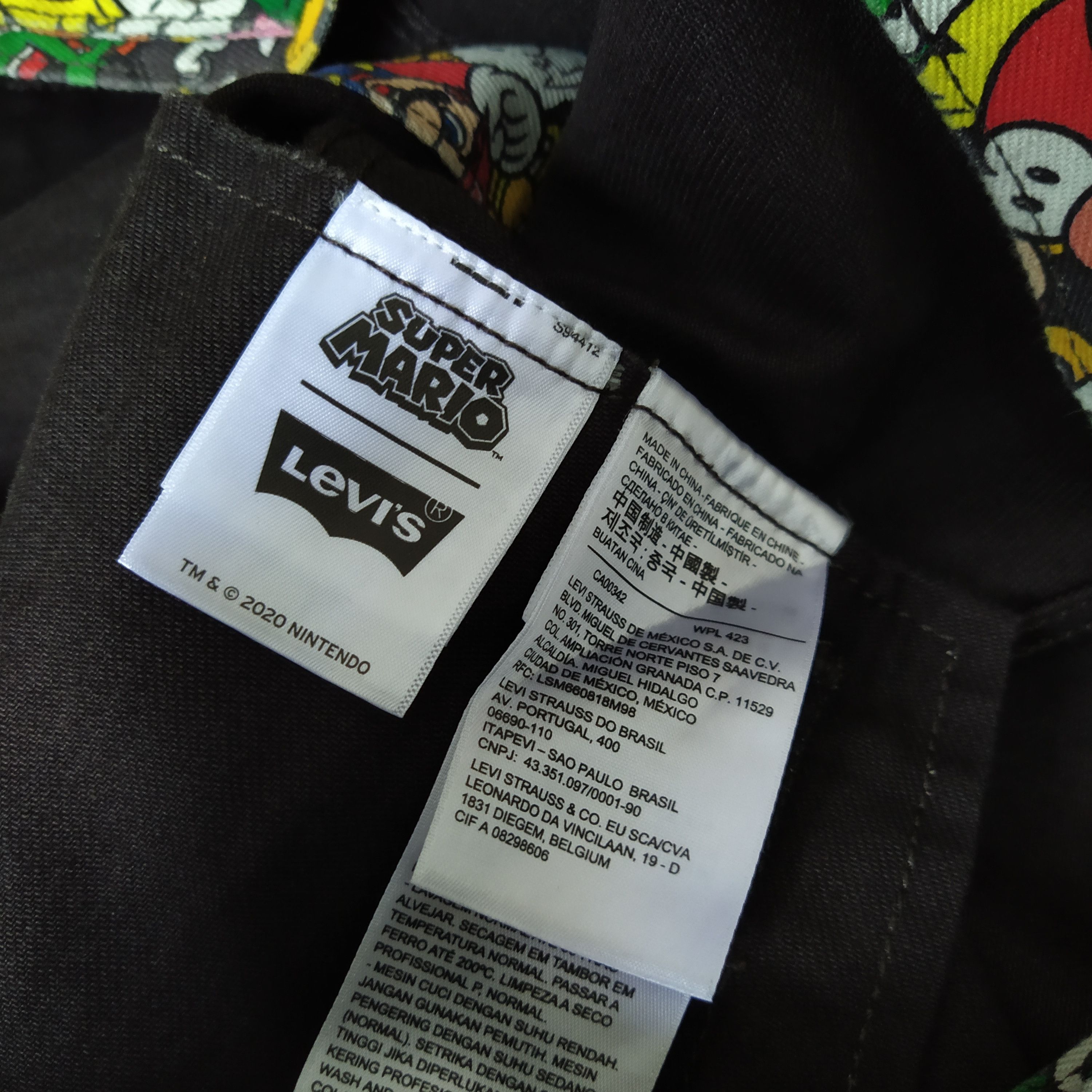 Levi's × Nintendo LEVIS "BIG E" x SUPER MARIO NINTENDO DENIM JACKET (D35) Size US S / EU 44-46 / 1 - 8 Thumbnail