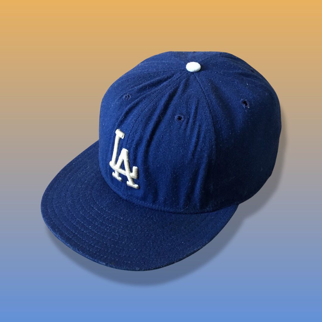 New Era Rare Vintage LA Dodgers Fitted Cap Size 34 - 2 Thumbnail